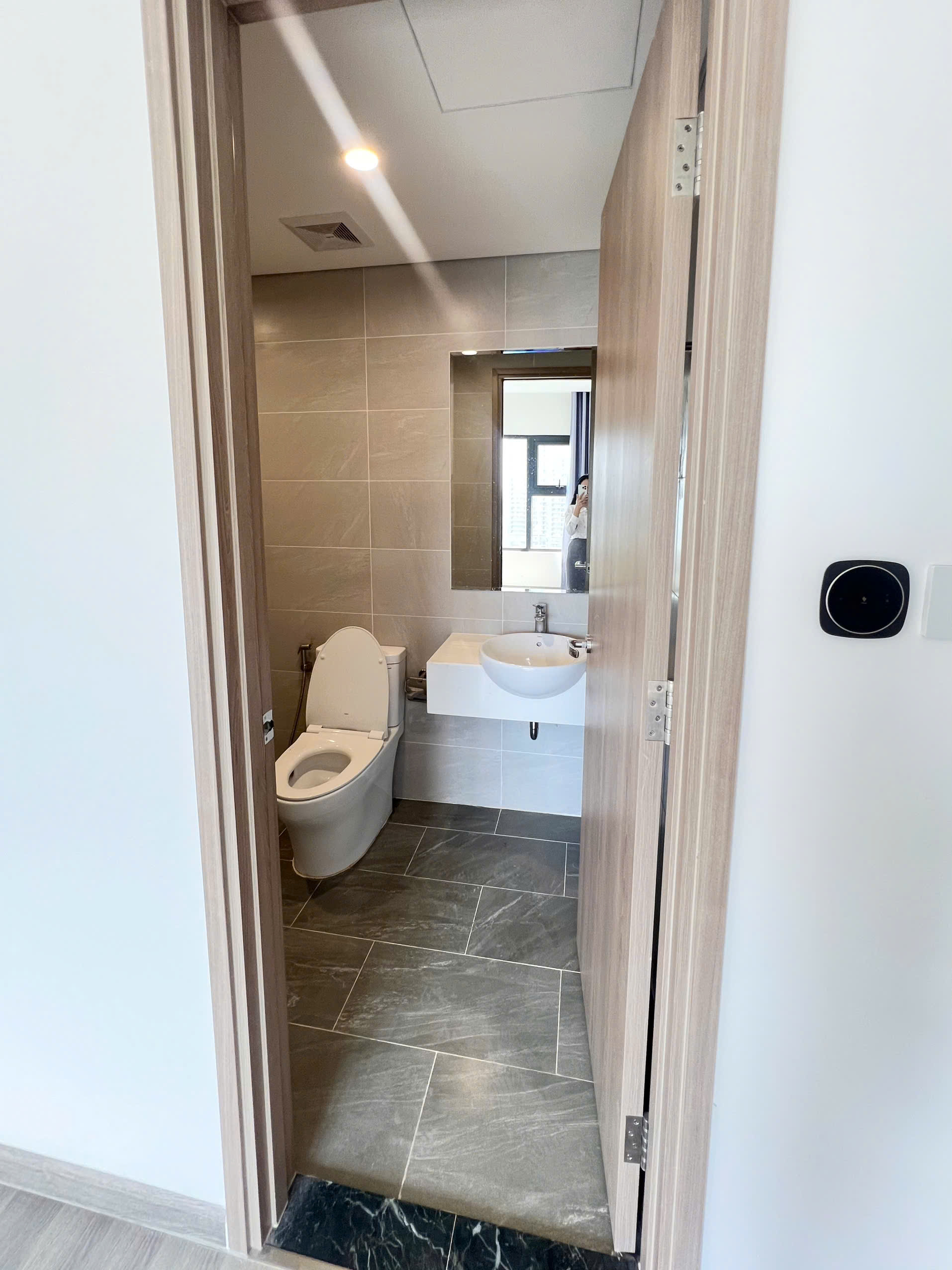 Bán Căn Hộ 2PN2WC Tòa BS16 The Beverly Solari – Tầng Cao View Thoáng – Không Gian 