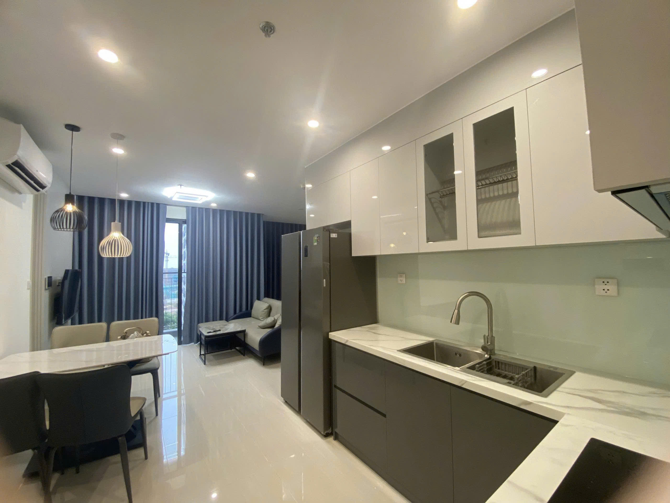 Bán Căn Hộ 2PN+ The Origami Vinhomes Q9, Full Đồ 3.85 Tỷ