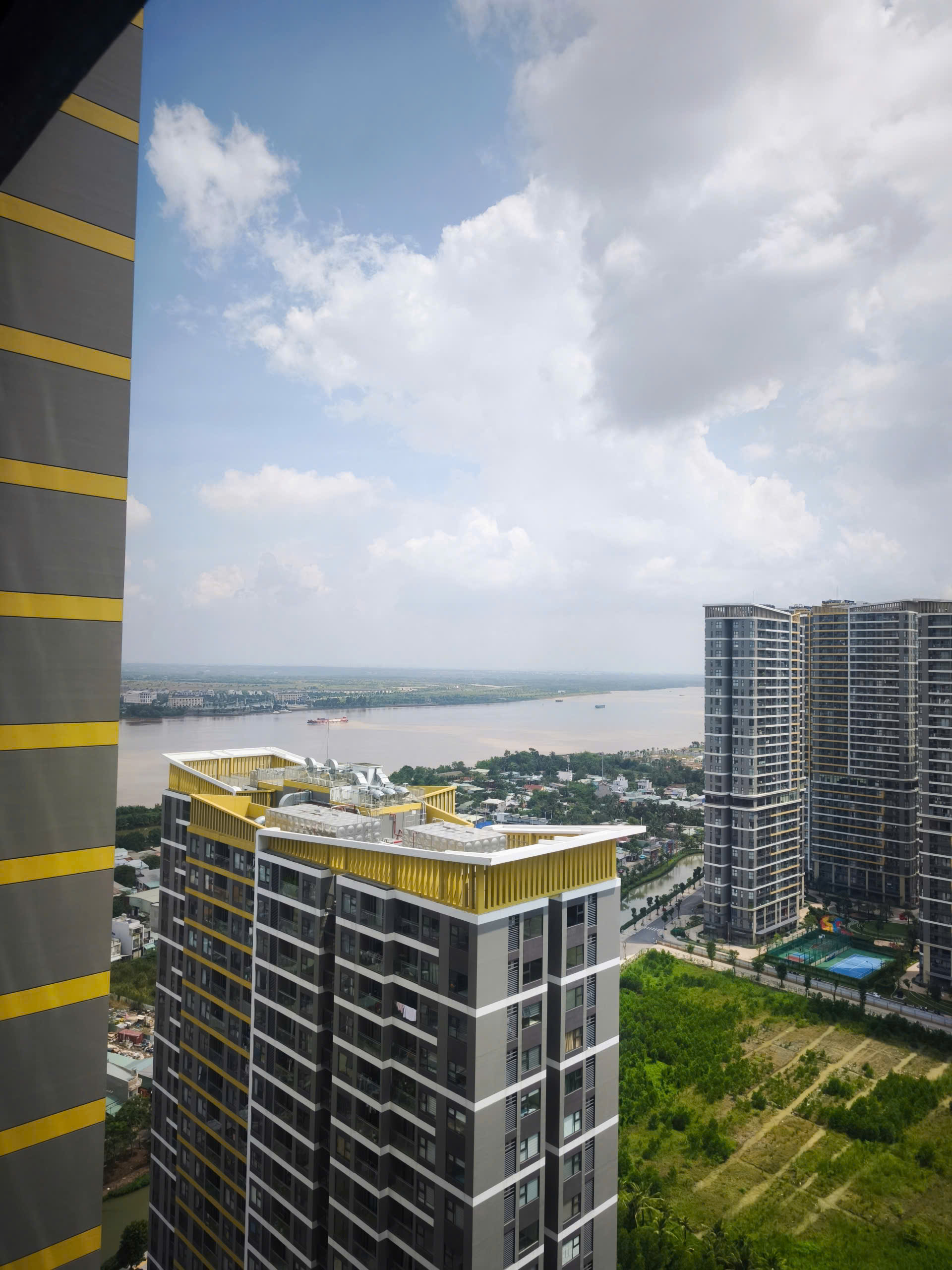 Cho thuê căn hộ 1PN+ The Beverly Solari – Vinhomes Grand Park - bếp & rèm | Tầng cao | View thoáng mát | Giá tốt - ảnh 3