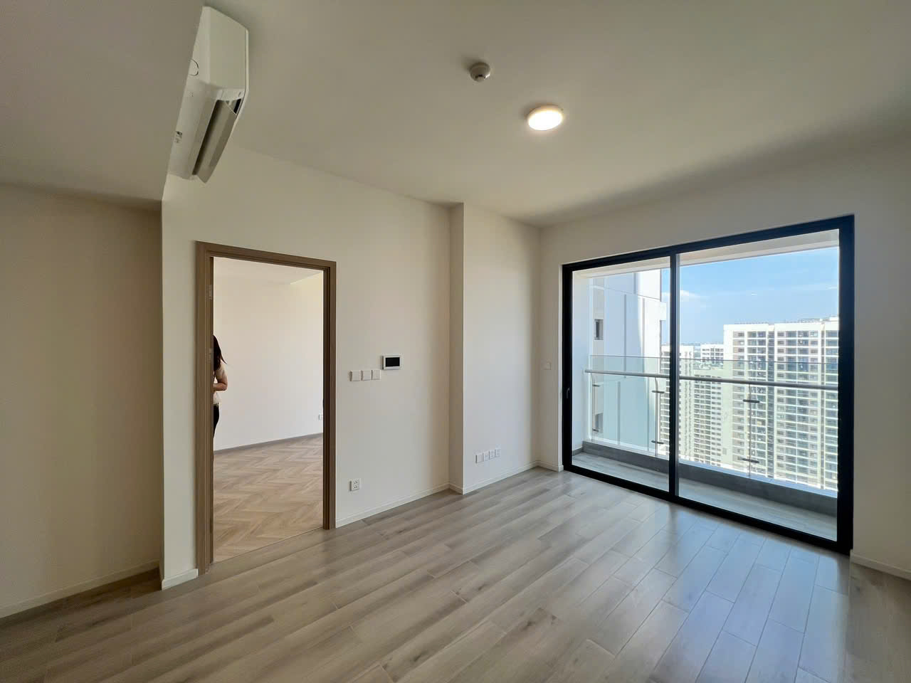 BÁN CĂN HỘ MASTERI CENTRE POINT VINHOMES GRAND PARK – 2PN – NỘI THẤT CƠ BẢN CĐT – GIÁ TỐT - ảnh 6