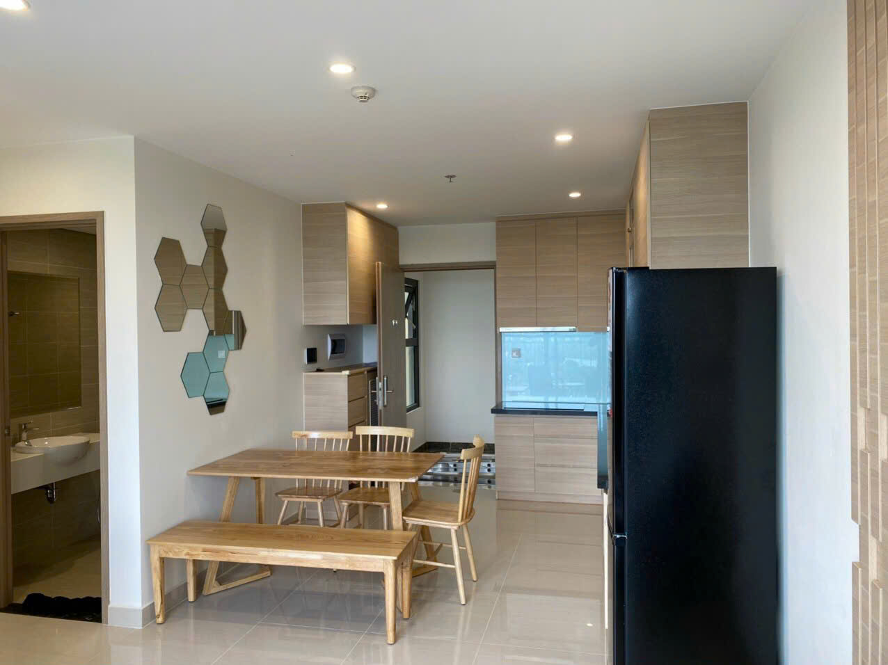 Cho thuê căn hộ 3PN full nội thất – giá chỉ 11 triệu/tháng tại The Rainbow, Vinhomes Grand Park Quận 9