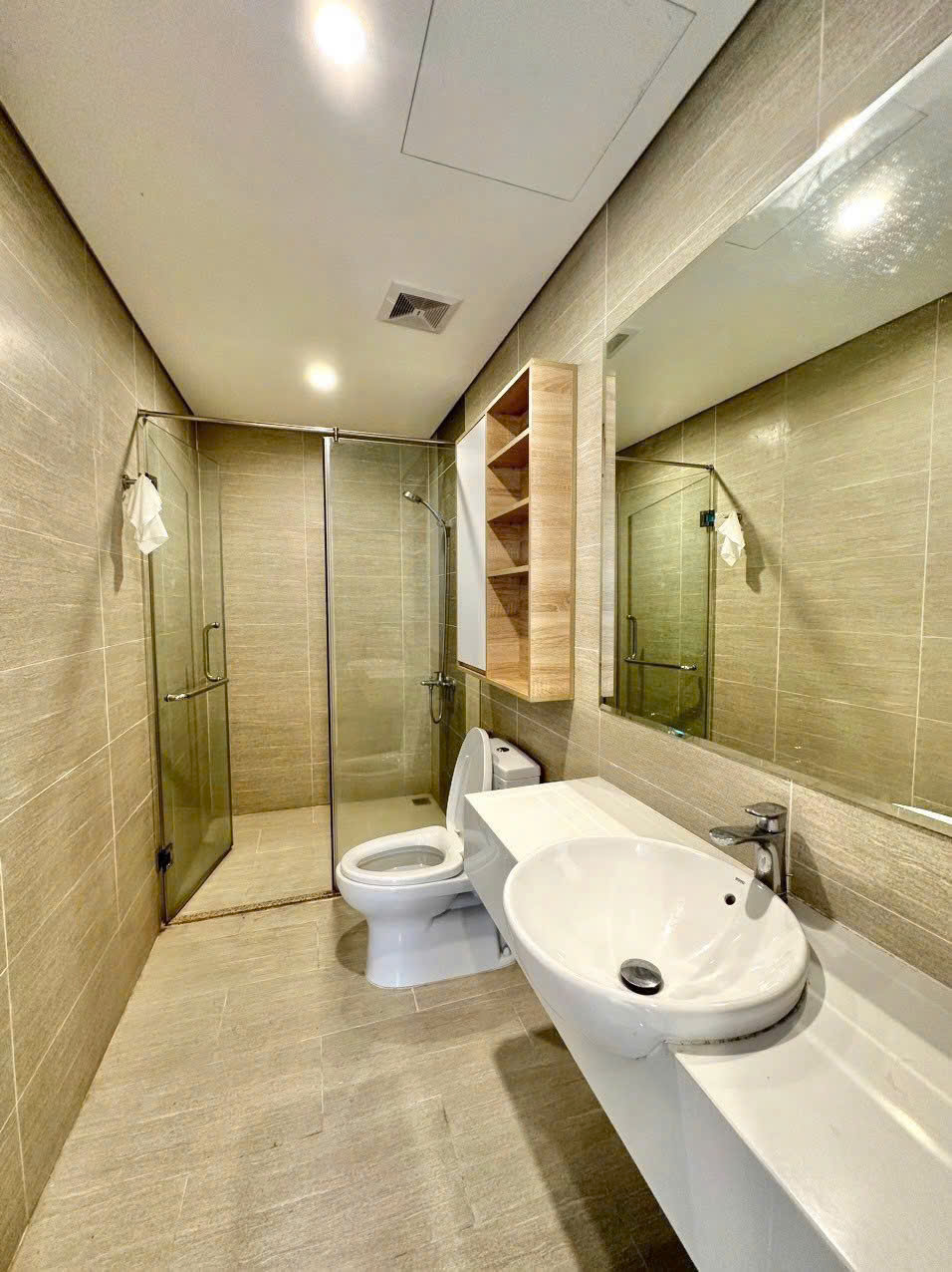 CHO THUÊ CĂN HỘ 3PN FULL NỘI THẤT CAO CẤP – THE RAINBOW, VINHOMES GRAND PARK