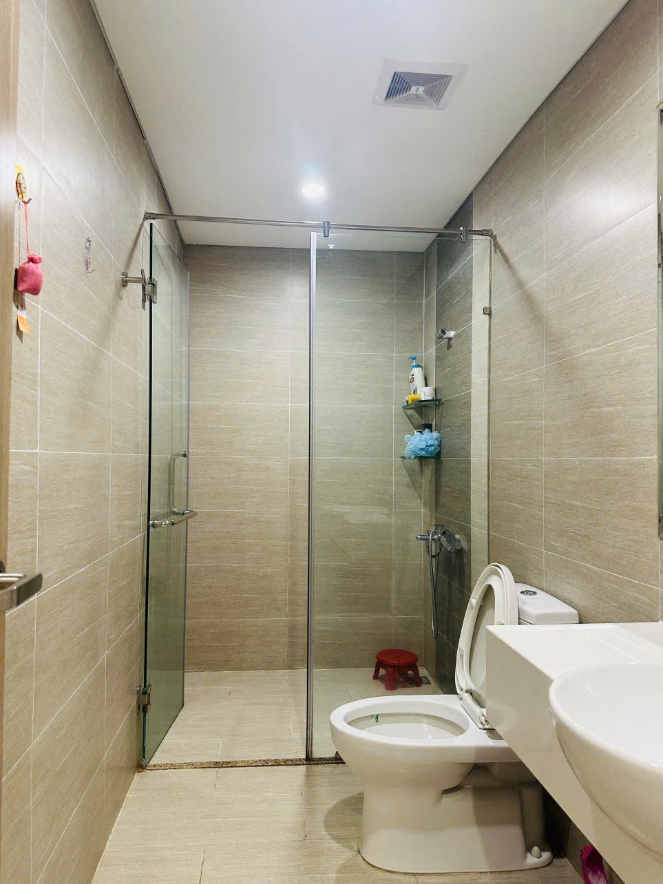 CHO THUÊ CĂN HỘ 3PN FULL NỘI THẤT CAO CẤP – THE RAINBOW, VINHOMES GRAND PARK - ảnh 7