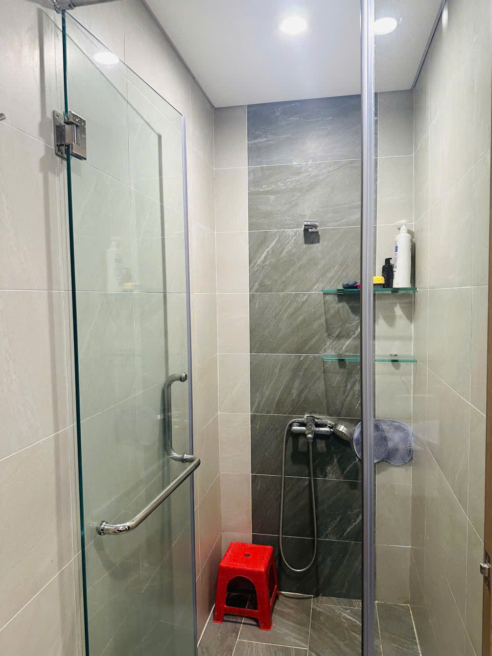 CHO THUÊ CĂN HỘ 3PN FULL NỘI THẤT CAO CẤP – THE RAINBOW, VINHOMES GRAND PARK - ảnh 9