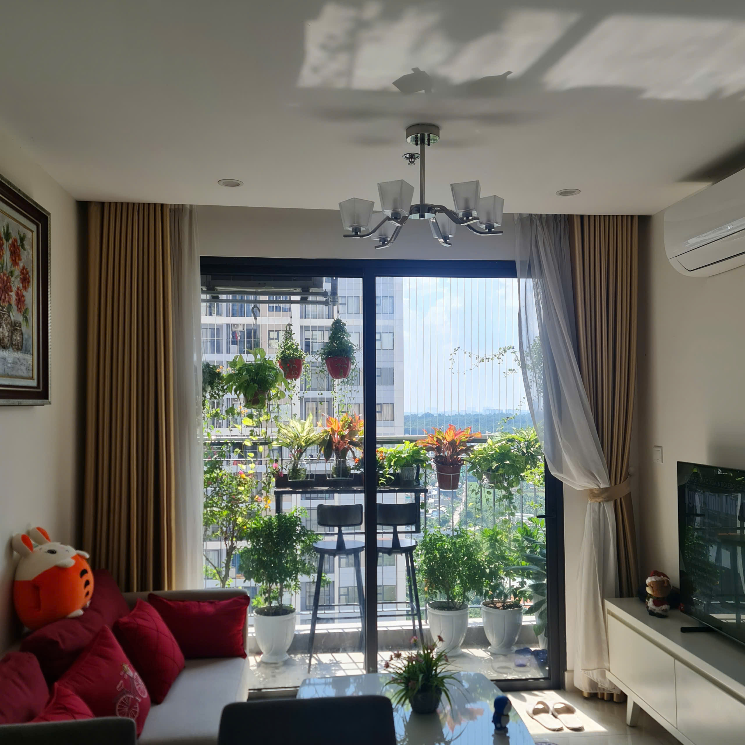 BÁN CĂN HỘ 3PN TẦNG CAO – VIEW THOÁNG ĐẸP – NỘI THẤT CƠ BẢN – THE RAINBOW, VINHOMES GRAND PARK | GIÁ CHỈ 4.29 TỶ