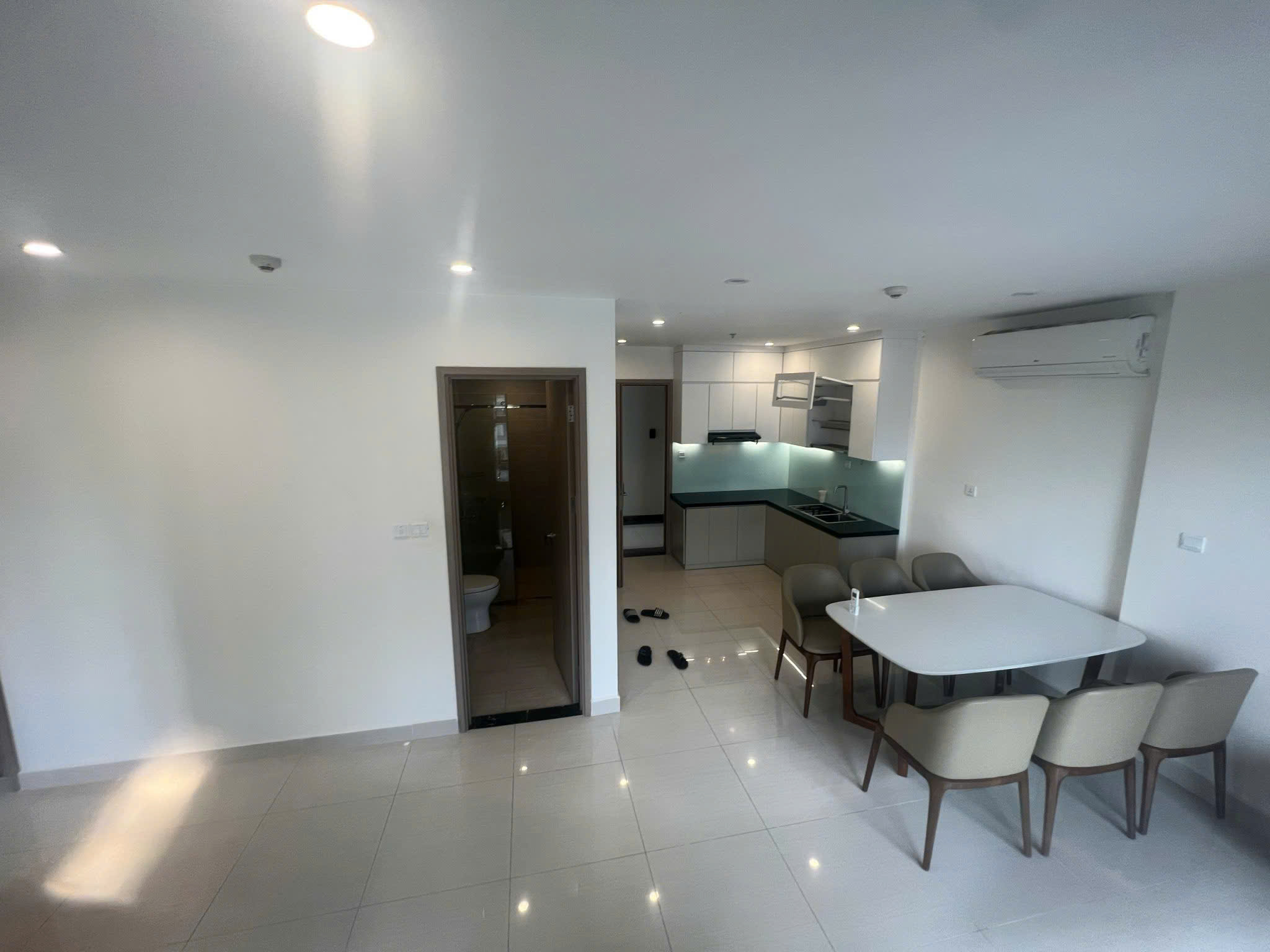 Bán căn hộ 2PN+ full nội thất  – view nội khu đẹp tại The Rainbow, Vinhomes Grand Park Quận 9– Giá chỉ 3.5 tỷ - ảnh 10