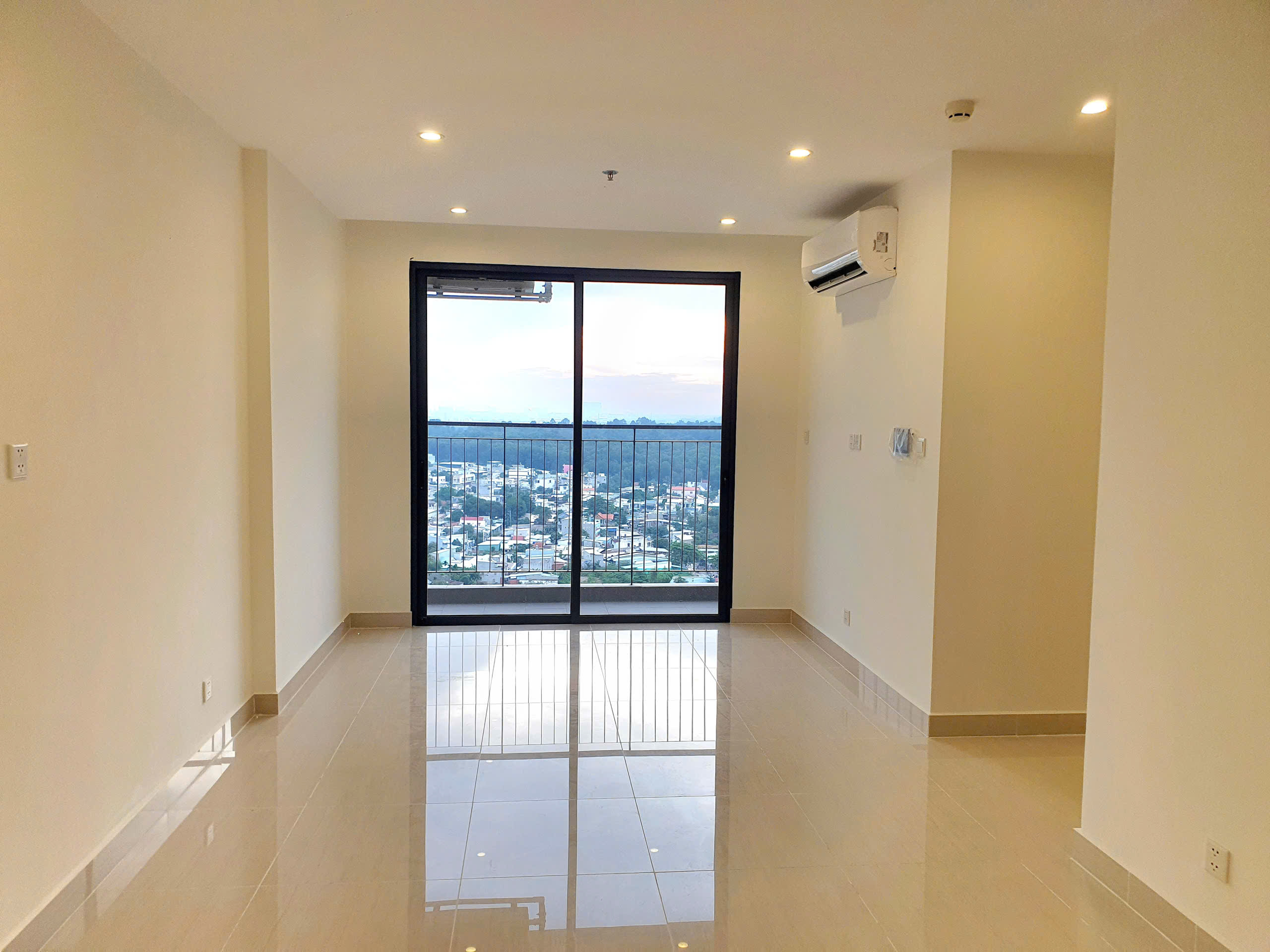 Bán Căn Hộ Vinhomes Grand Park – The Origami 3PN, Tầng Cao View Ngoại Khu Cây Xanh, Thoáng Đẹp – Nhà Trống CĐT - ảnh 4