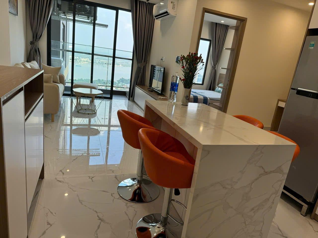 Bán Căn Hộ The Beverly Solari Vinhomes Grand Park 1PN+ Tầng Cao - View Trực Diện Sông Đồng Nai, Full Nội Thất