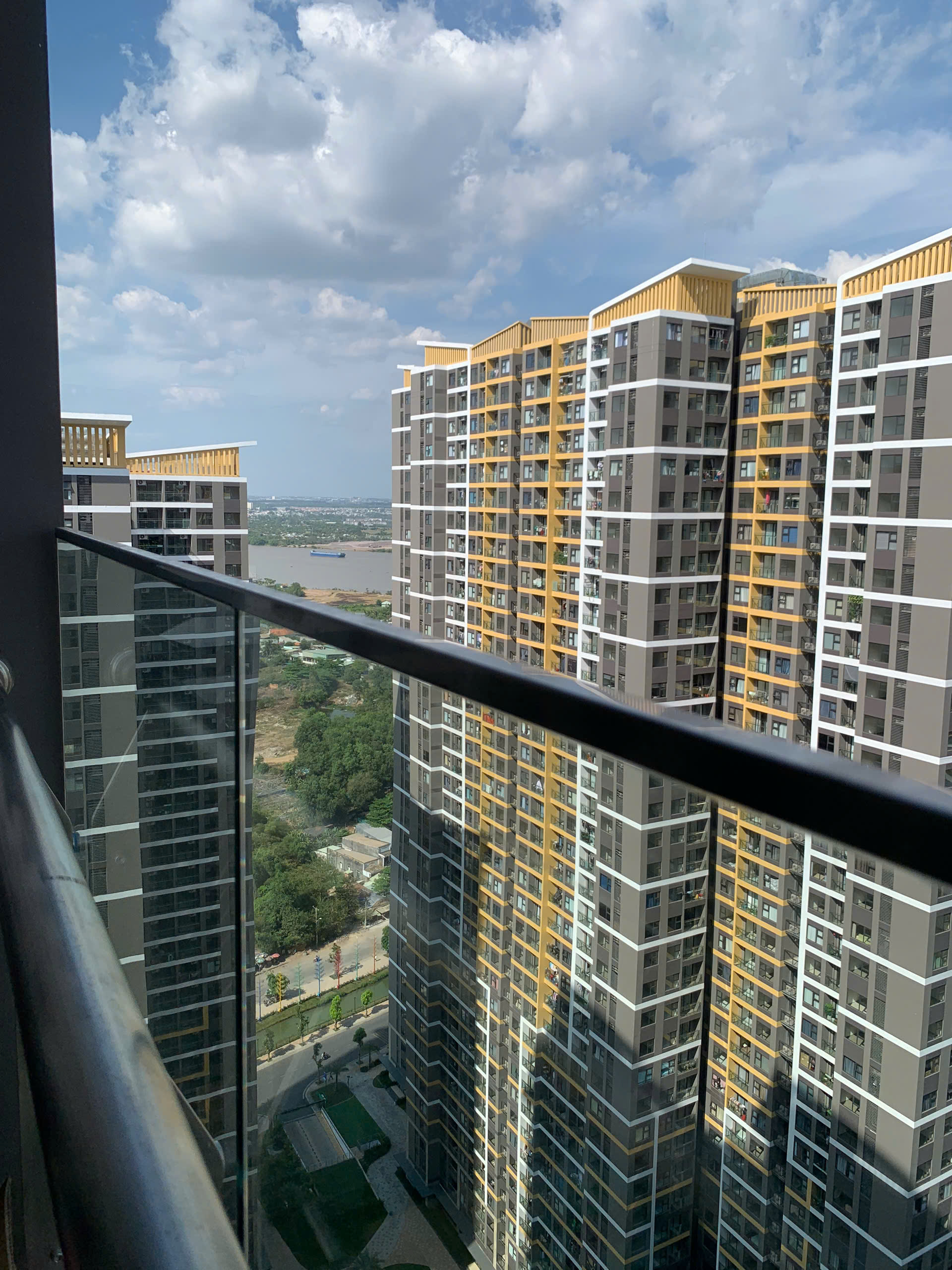 CHO THUÊ CĂN HỘ 2PN2WC TẦNG CAO | VIEW SÔNG ĐỒNG NAI | FULL NỘI THẤT CAO CẤP | THE BEVERLY SOLARI - ảnh 4