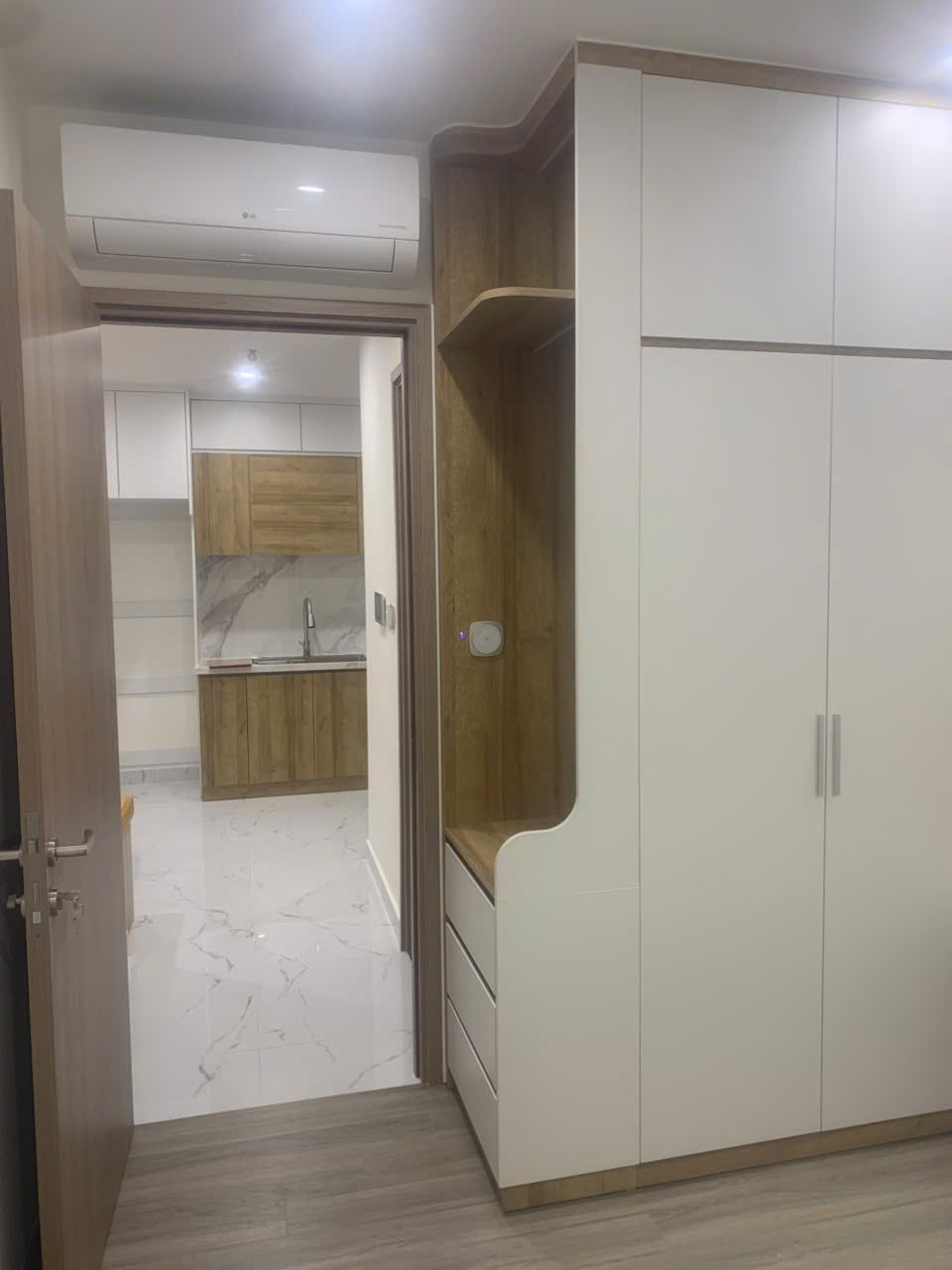 CHO THUÊ CĂN HỘ 2PN 2WC THE BEVERLY SOLARI VINHOMES GRAND PARK – FULL NỘI THẤT – GIÁ TỐT