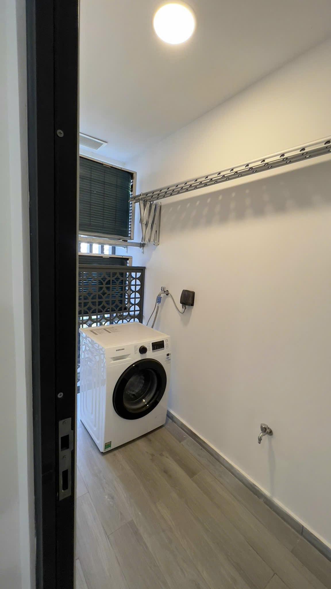 NHÀ ĐẸP GIÁ TỐT 2PN MCP BÁN 4.5 TỶ TẶNG KÈM NỘI THẤT SẮN SỔ SANG TÊN NGAY