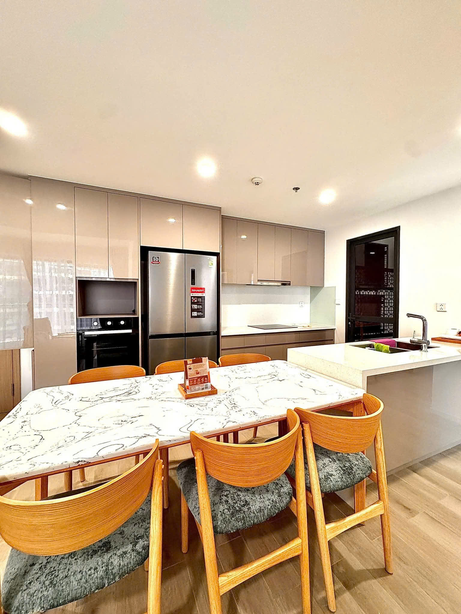 SIÊU PHẨM 3PN,2WC 98M2 TẠI MASTERI BÁN GẤP CHỈ 6.6 TỶ SẴN SỔ SANG TÊN NGAY