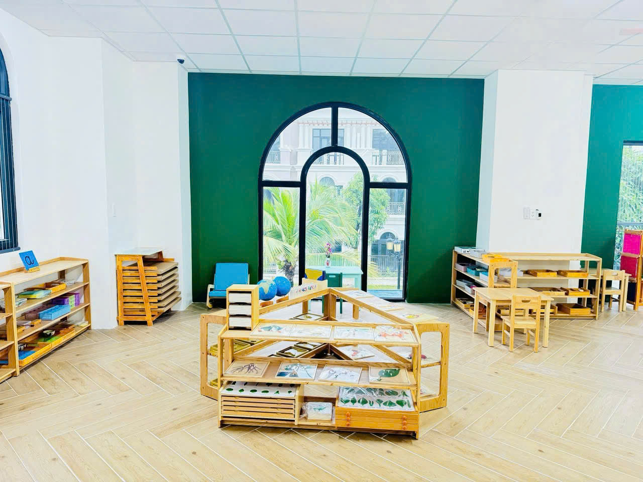 BÁN BIỆT THỰ ĐƠN LẬP THE MANHATTAN – VINHOMES GRAND PARK Diện tích lớn 432m² | Hoàn thiện cơ bản | Giá tốt 76 tỷ