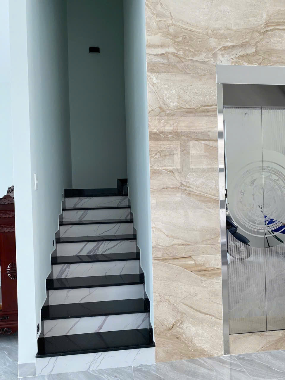 CHO THUÊ BOUTIQUE VILLA THE MANHATTAN GLORY – VINHOMES GRAND PARK | 213M² | GIÁ TỐT 40 TRIỆU/THÁNG - ảnh 2