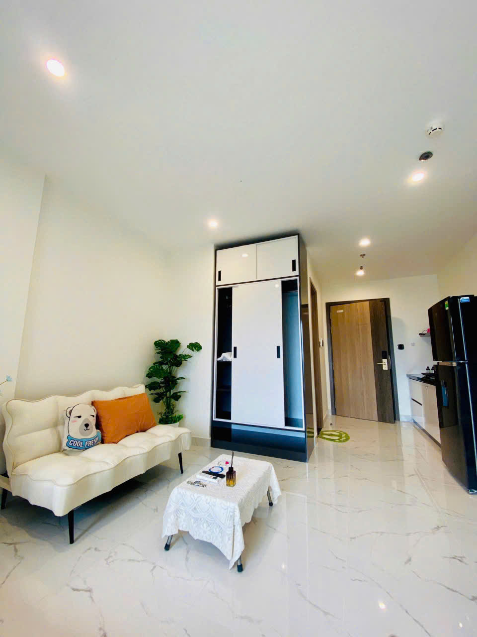 BÁN CĂN HỘ STUDIO THE BEVERLY SOLARI – VINHOMES GRAND PARK  Full nội thất cao cấp • View thoáng • Giá 2.4 tỷ - ảnh 2