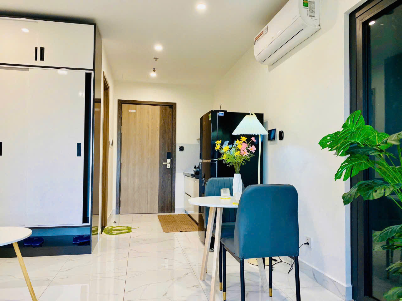 BÁN CĂN HỘ STUDIO THE BEVERLY SOLARI – VINHOMES GRAND PARK  Full nội thất cao cấp • View thoáng • Giá 2.4 tỷ - ảnh 4