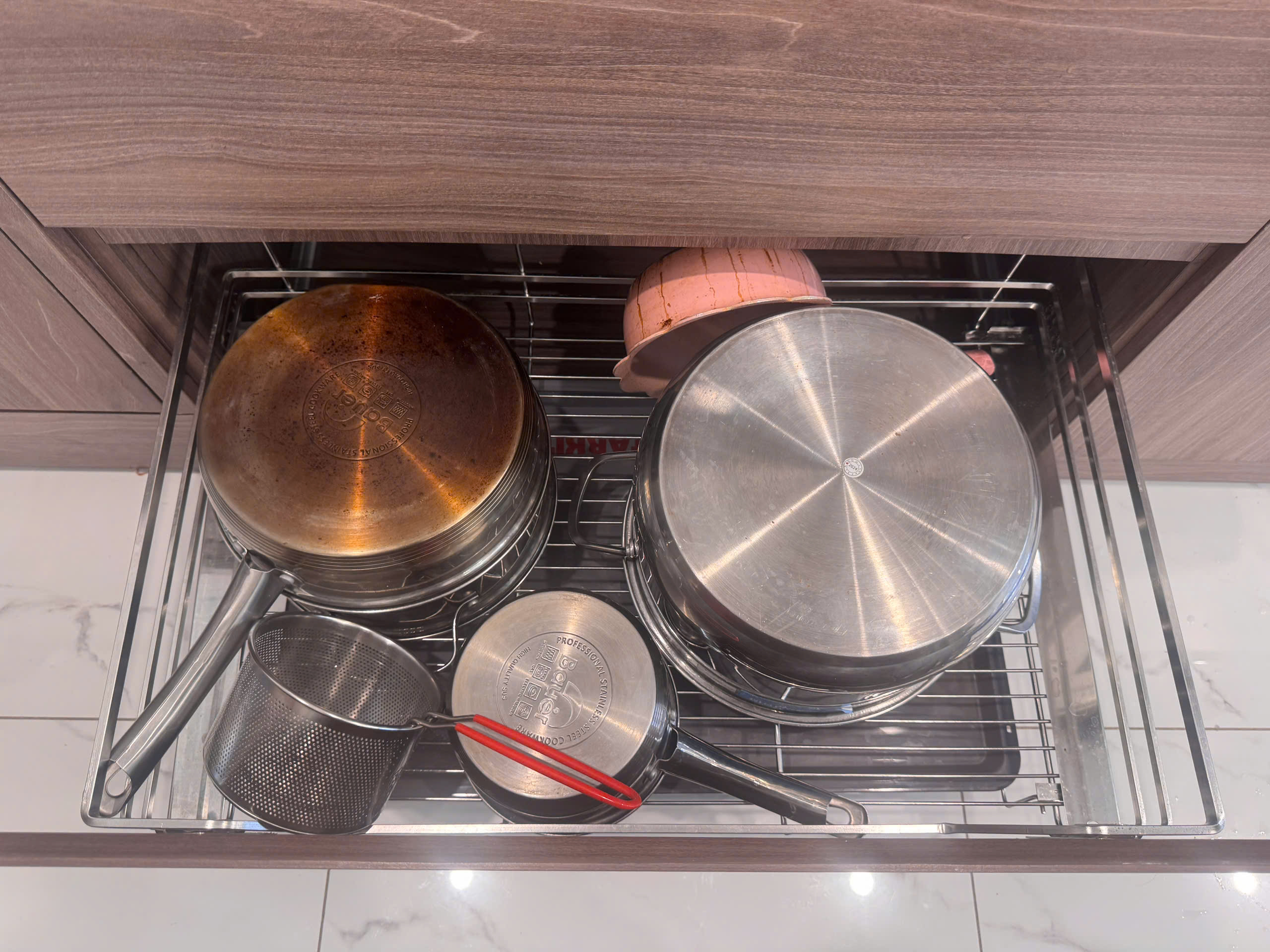 BÁN & CHO THUÊ CĂN HỘ 2PN2WC FULL NỘI THẤT CAO CẤP – THE BEVERLY SOLARI | GIÁ BÁN 4 TỶ – GIÁ THUÊ 10 TRIỆU