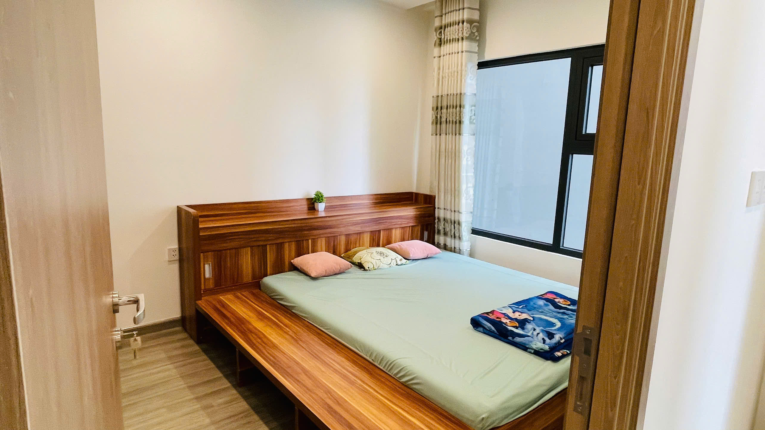 BÁN CĂN HỘ 2PN2WC THE BEVERLY SOLARI VINHOMES GRAND PARK – FULL NỘI THẤT, VIEW NỘI KHU HỒ BƠI - ảnh 8