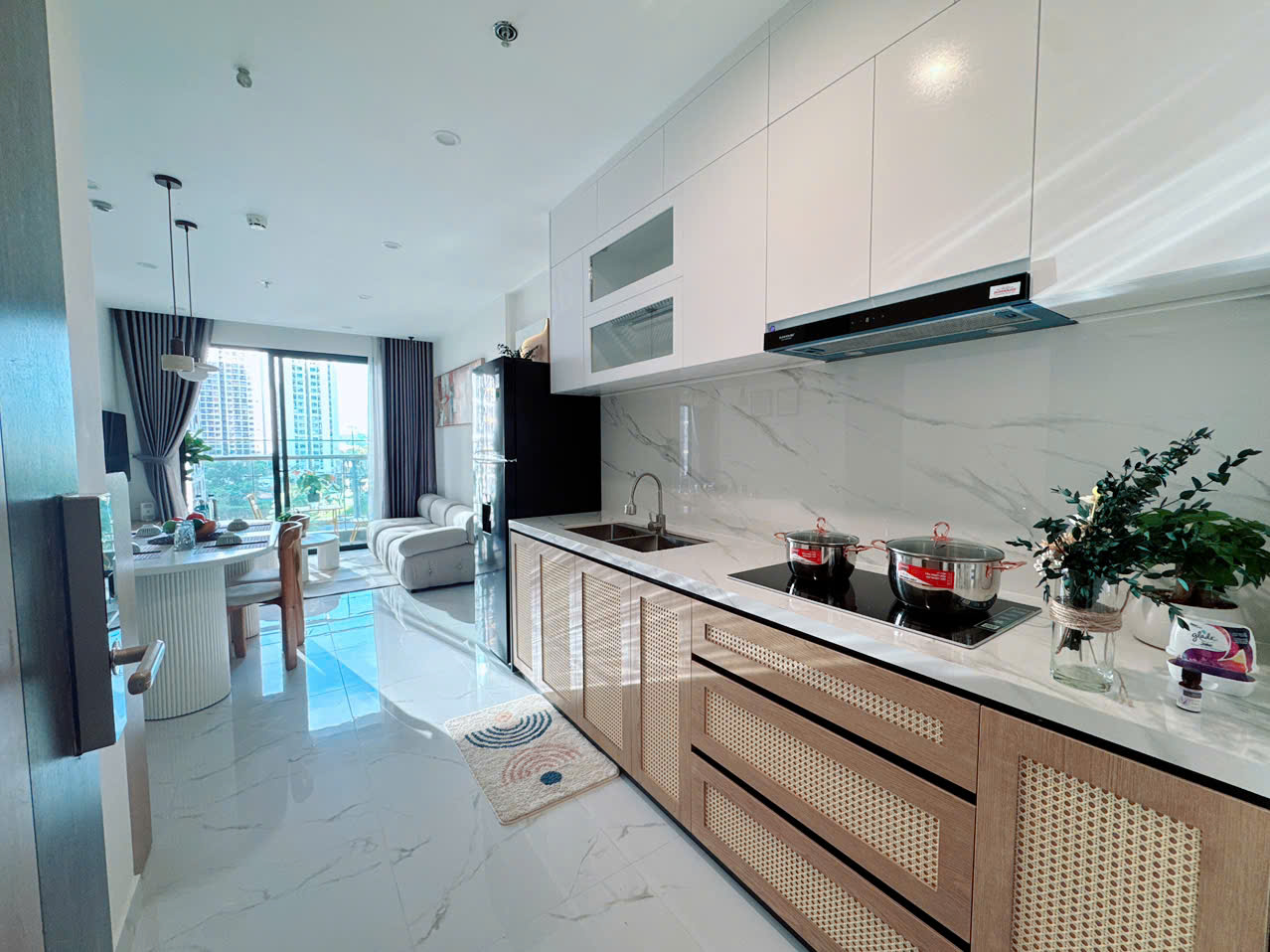 Bán Căn Hộ 2PN The Beverly Solari Vinhomes Grand Park - View Trực Diện Hồ Bơi, Full Nội Thất Luxury - Giá Tốt - ảnh 10