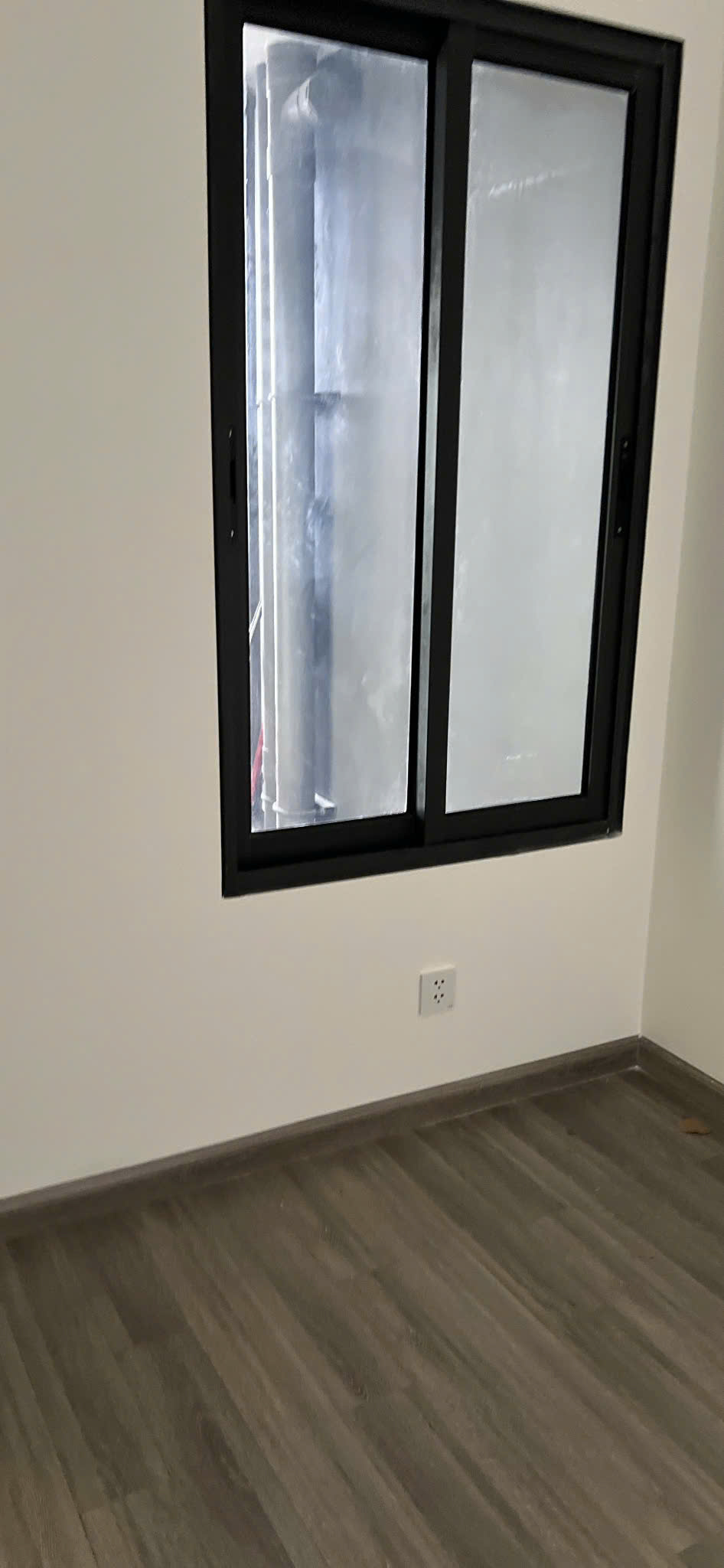 BÁN CĂN HỘ VINHOMES GRAND PARK – THE BEVERLY SOLARI 1PN | VIEW NỘI KHU | NỘI THẤT BẾP & RÈM – GIÁ TỐT