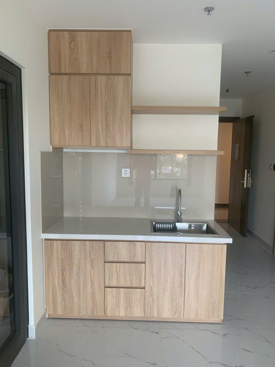 BÁN CĂN HỘ VINHOMES GRAND PARK – THE BEVERLY SOLARI 1PN | VIEW NỘI KHU | NỘI THẤT BẾP & RÈM – GIÁ TỐT - ảnh 6