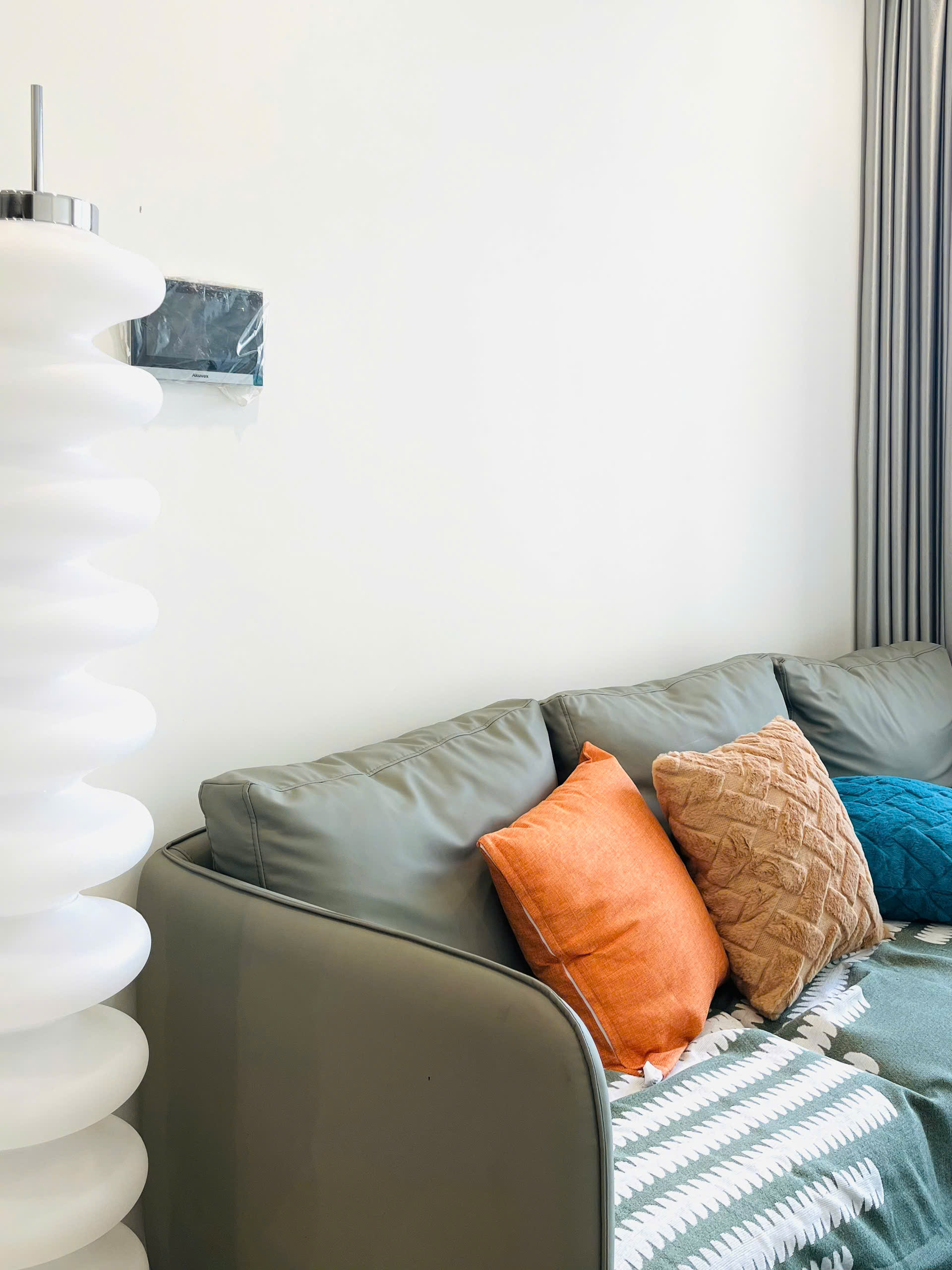 BÁN CĂN HỘ THE BEVERLY SOLARI VINHOMES GRAND PARK QUẬN 9 Full Nội Thất Cao Cấp – Tầng Cao – View Ngoại Khu Thoáng Đẹp