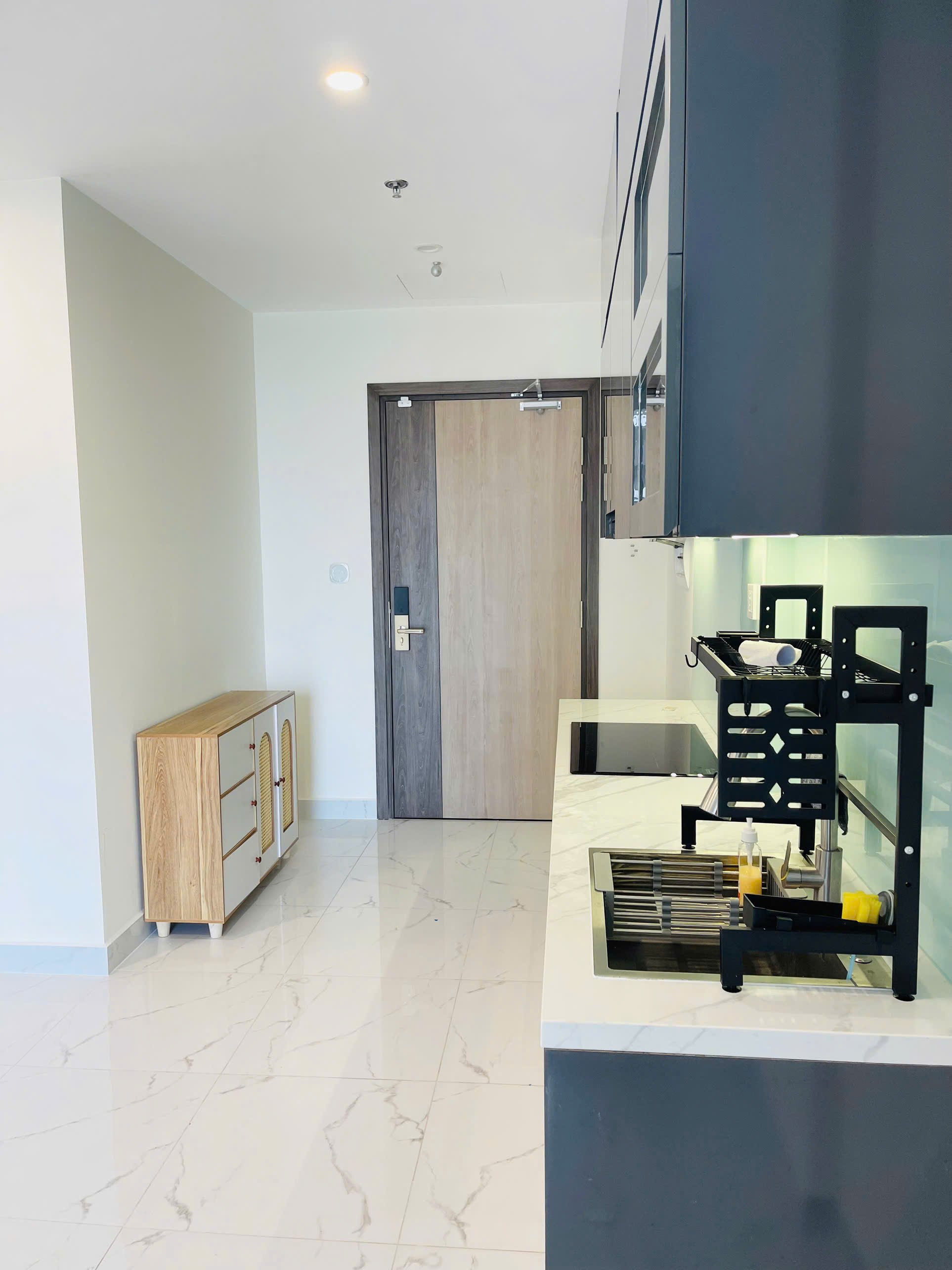 BÁN CĂN HỘ 2PN2WC THE BEVERLY SOLARI VINHOMES GRAND PARK – VIEW NỘI KHU, SẴN BẾP & RÈM - ảnh 5