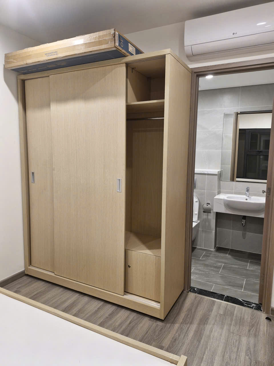 CHO THUÊ CĂN HỘ 2PN2WC - FULL NỘI THẤT - GLORY HEIGHTS VINHOMES GRAND PARK -  GIÁ CHỈ 9 TRIỆU/THÁNG