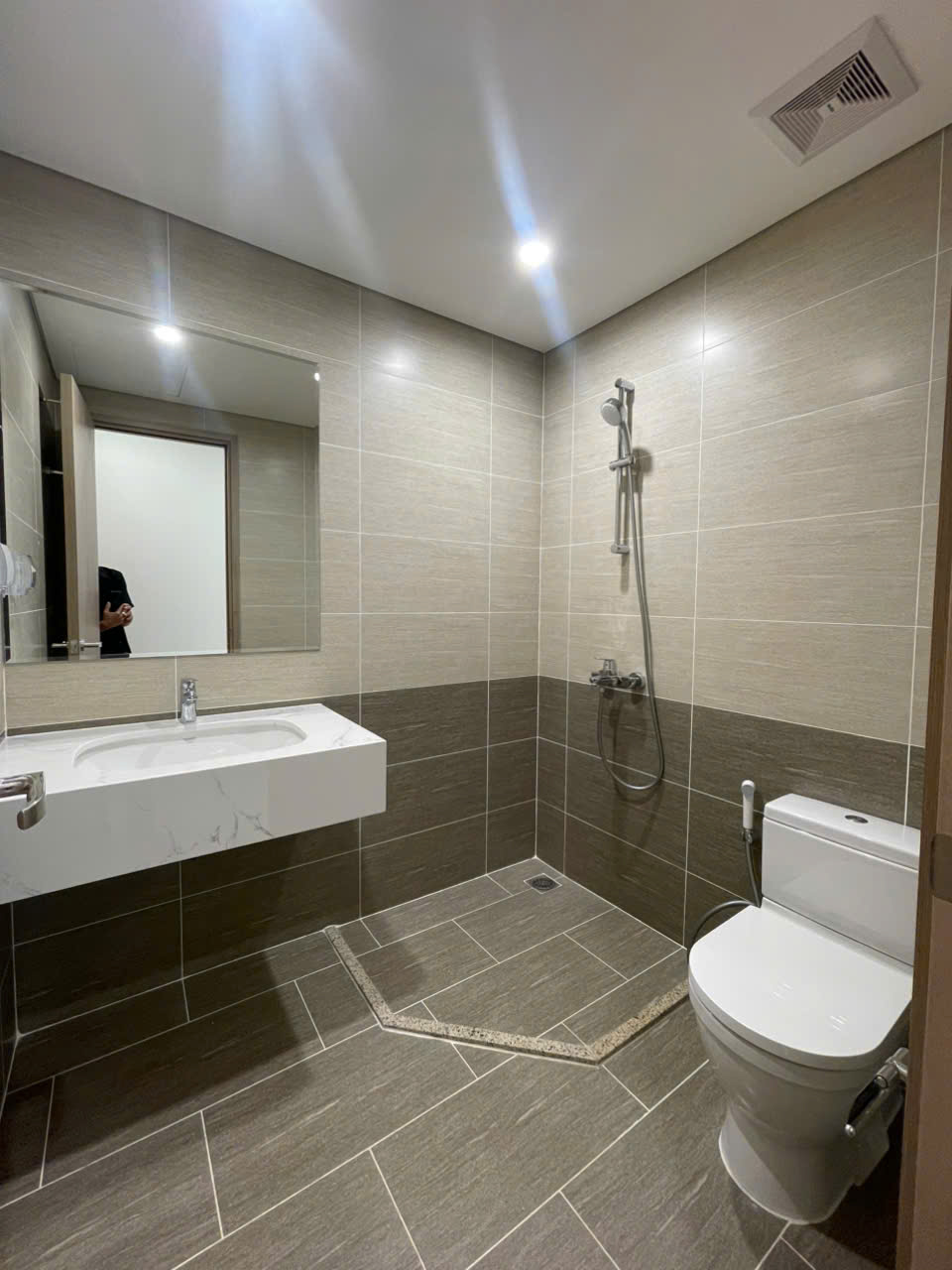 Cho Thuê Căn Hộ Glory Heights Vinhomes Grand Park – Tầng Trung, View Nội Khu Đẹp, Full Nội Thất - ảnh 9