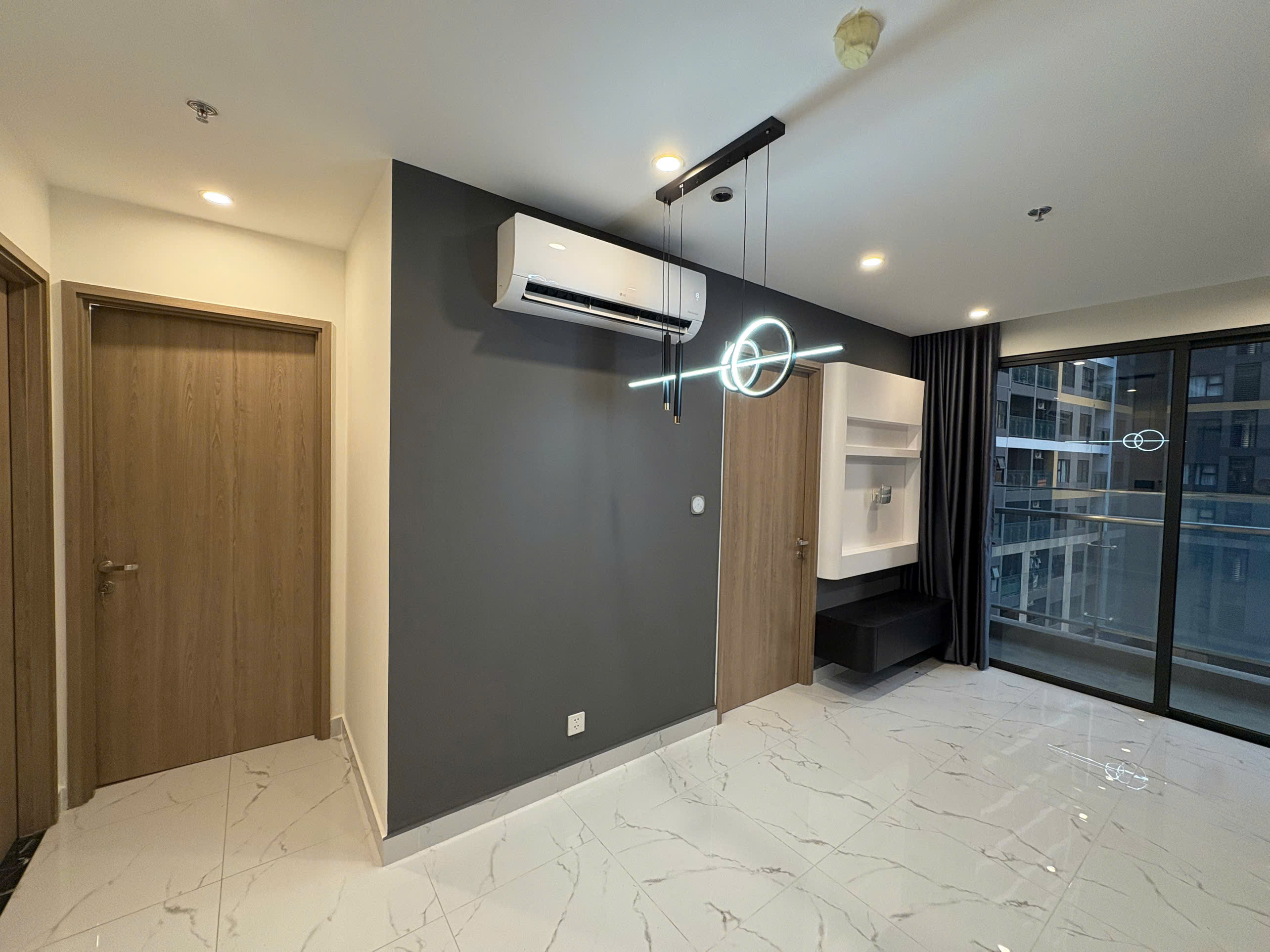 Cho thuê căn hộ Vinhomes Grand Park – Glory Heights  Full nội thất cao cấp | Tầng thấp | View nội khu yên tĩnh