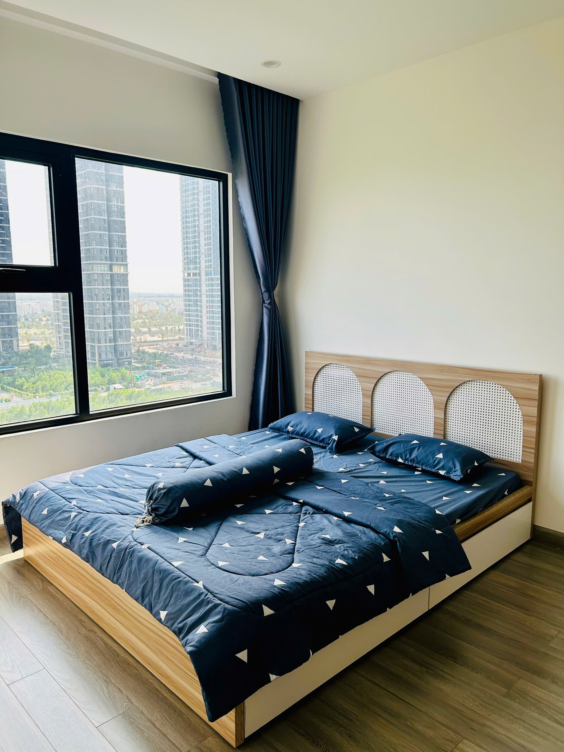 Cho Thuê Căn Hộ 2PN The Beverly Solari Vinhomes Grand Park - Nội Thất Cơ Bản  - ảnh 3