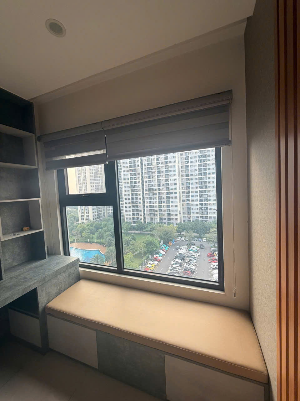 Cho Thuê Căn Hộ 2PN+ The Rainbow Vinhomes Grand Park - Full Nội Thất Gỗ Cao Cấp