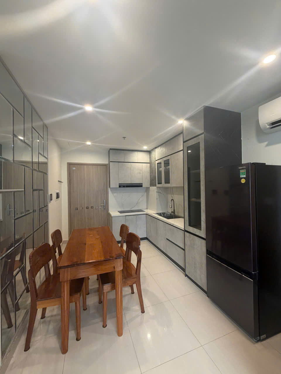 Cho Thuê Căn Hộ 2PN+ The Rainbow Vinhomes Grand Park - Full Nội Thất Gỗ Cao Cấp - ảnh 6