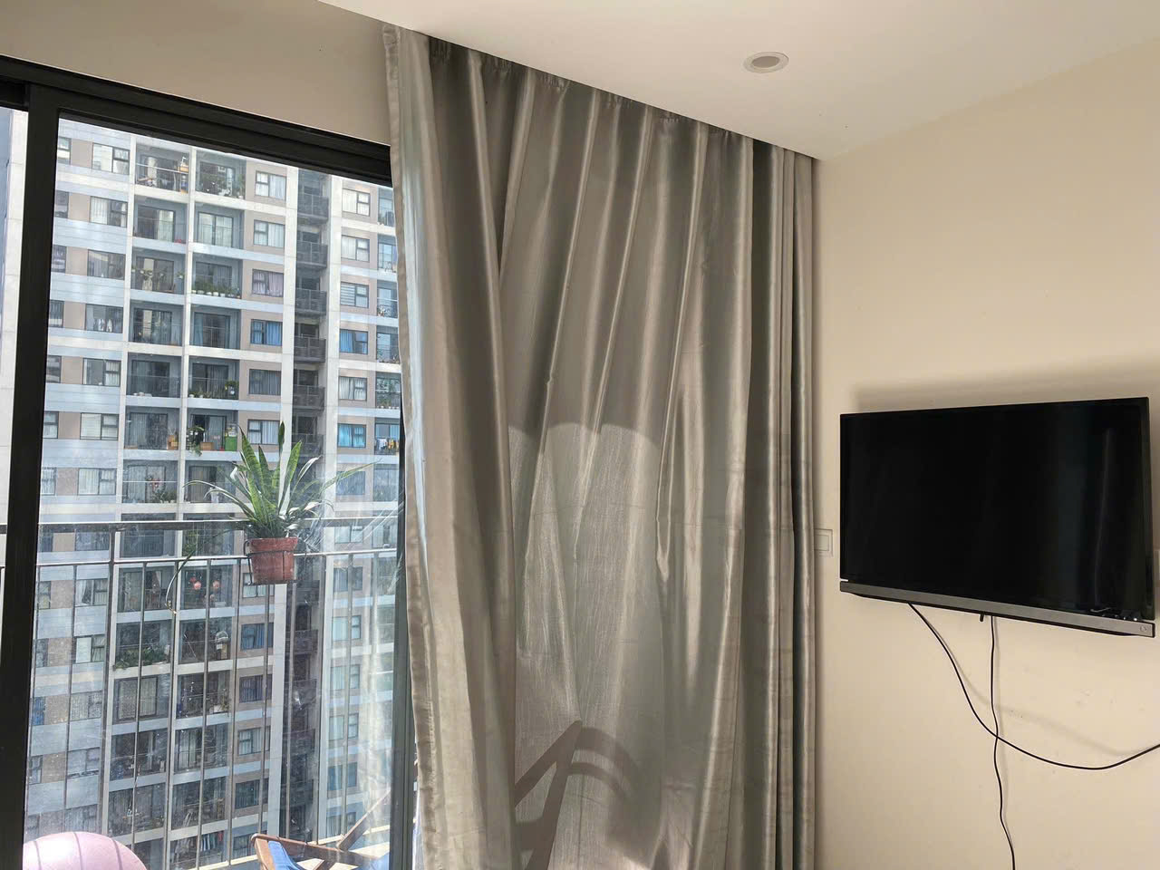 Cho Thuê Căn Hộ Vinhomes Grand Park View Nội Khu – Tầng Trung, Full Nội Thất, Giá Tốt - ảnh 3