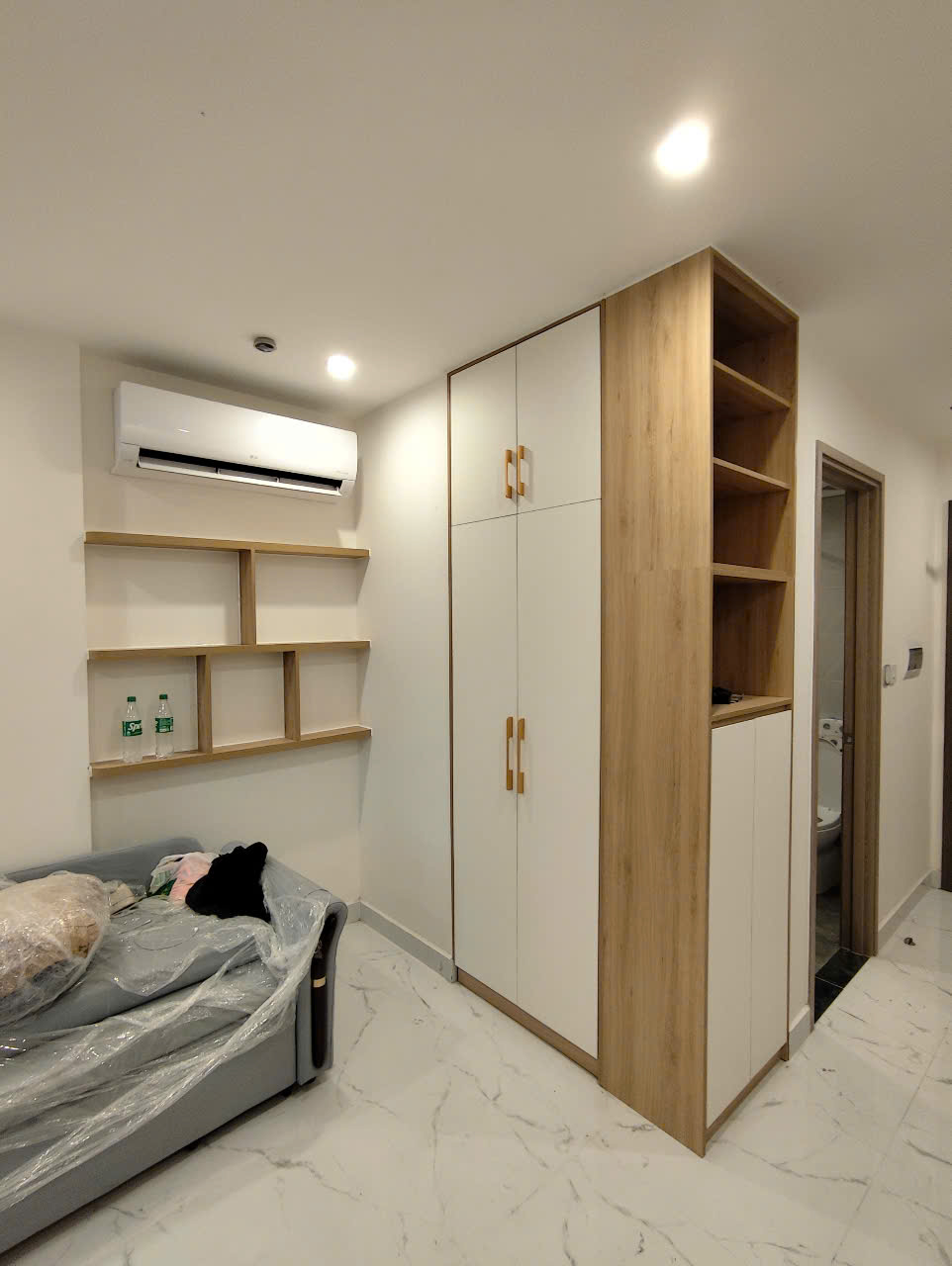 Cho Thuê Căn Hộ Studio The Beverly Solari – Vinhomes Grand Park Full Nội Thất Mới 100% | Giá Tốt