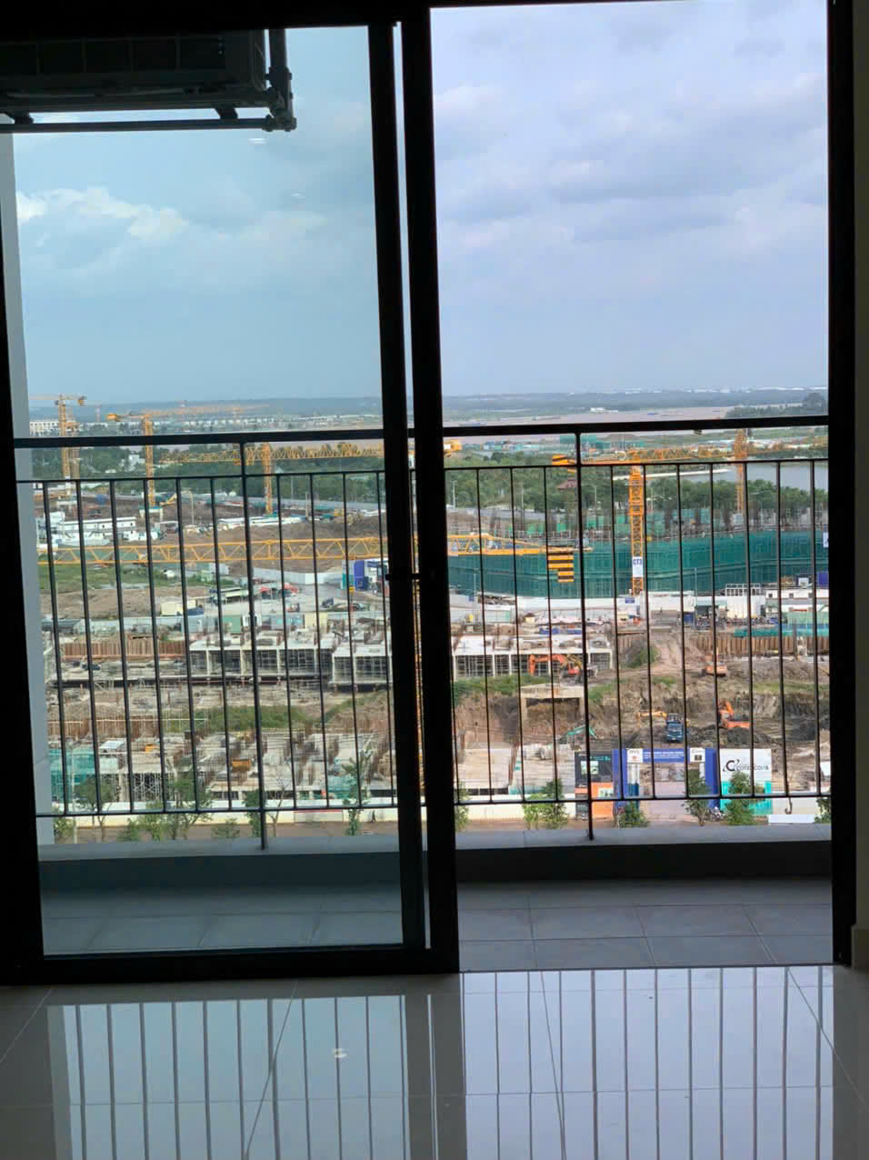 Bán Căn Hộ 3PN The Origami – Vinhomes Grand Park View Ngoại Khu Thoáng | Nhà Sẵn Bếp & Rèm | Giá Tốt