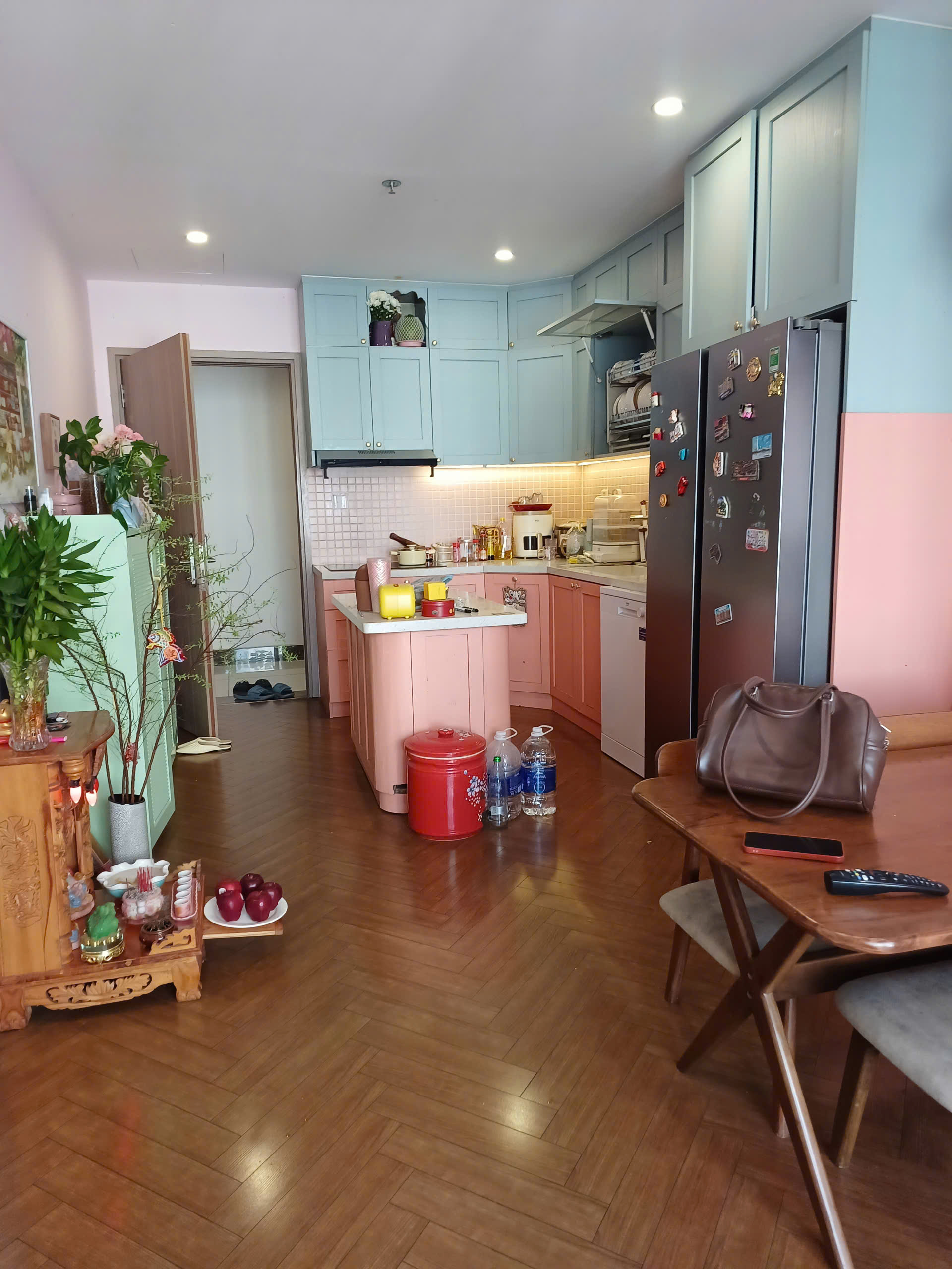 Bán căn hộ Vinhomes Grand Park 3PN – The Rainbow – Full nội thất – View nội khu hồ bơi - ảnh 6