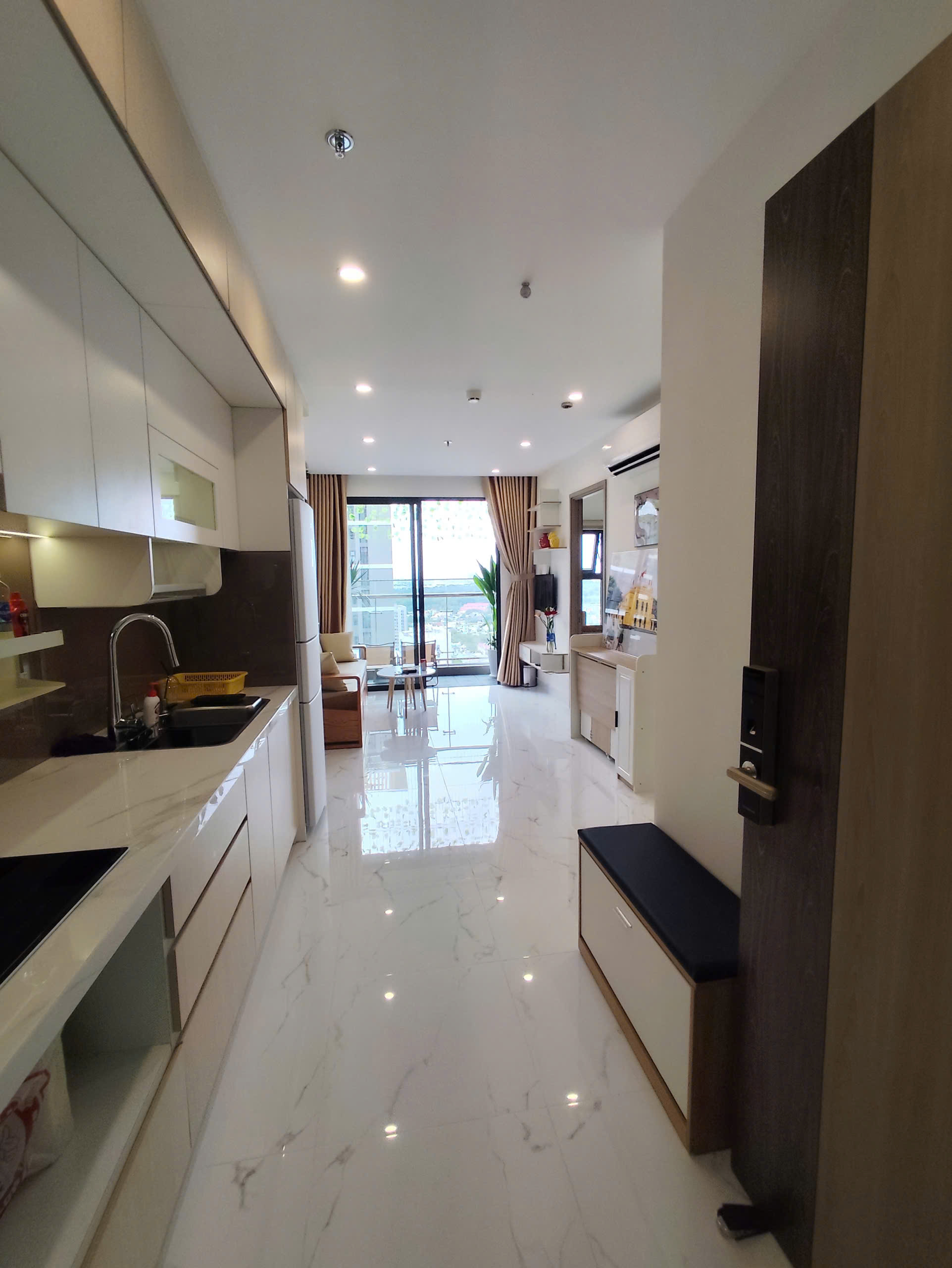 Cho thuê căn hộ 2PN 2WC The Beverly Solari Vinhomes Grand Park – Tầng cao view hồ bơi, full nội thất - ảnh 9