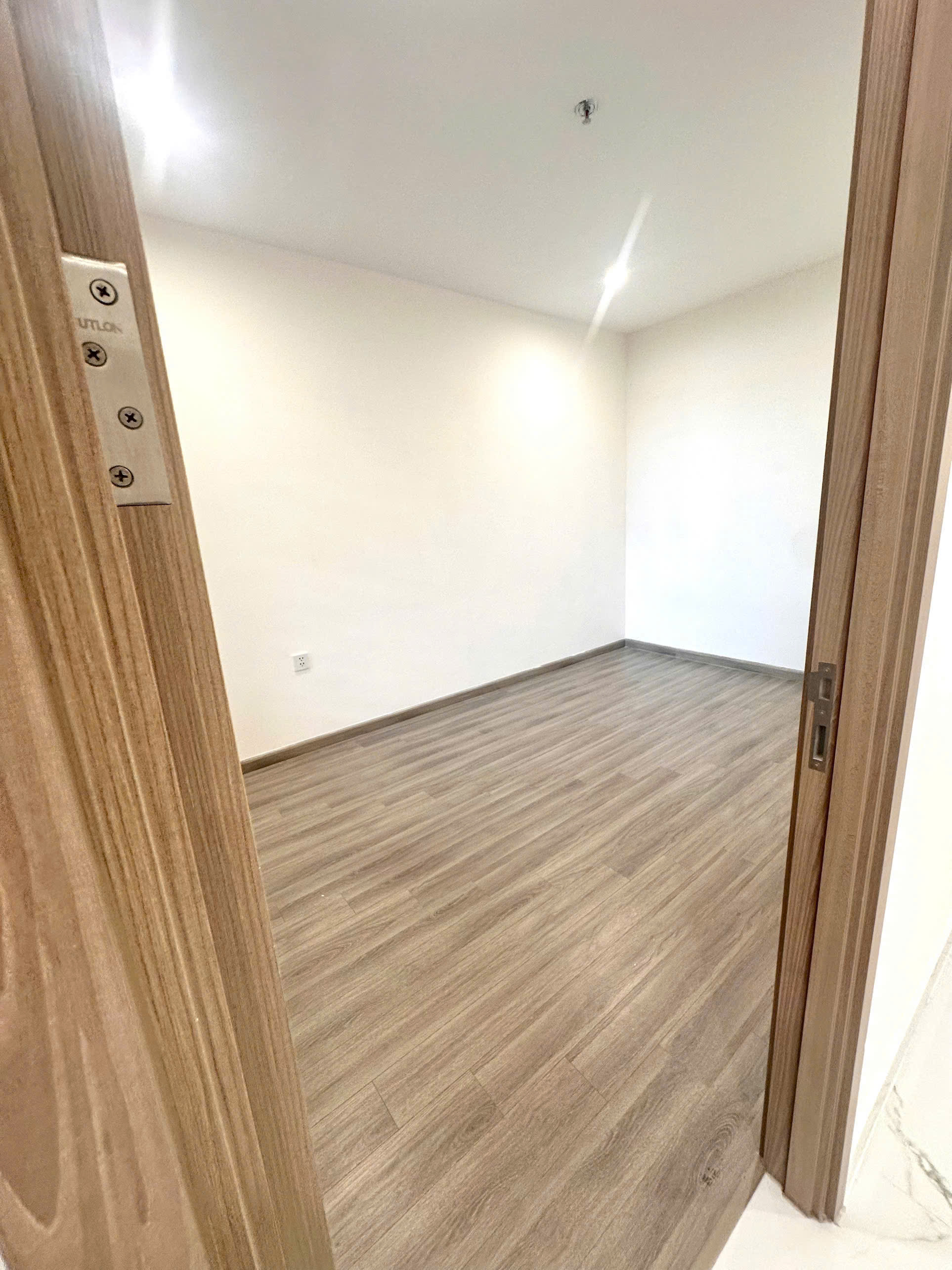 Bán căn hộ 2PN 2WC The Beverly Solari Vinhomes Grand Park – Tầng cao, nhà mới CĐT bàn giao