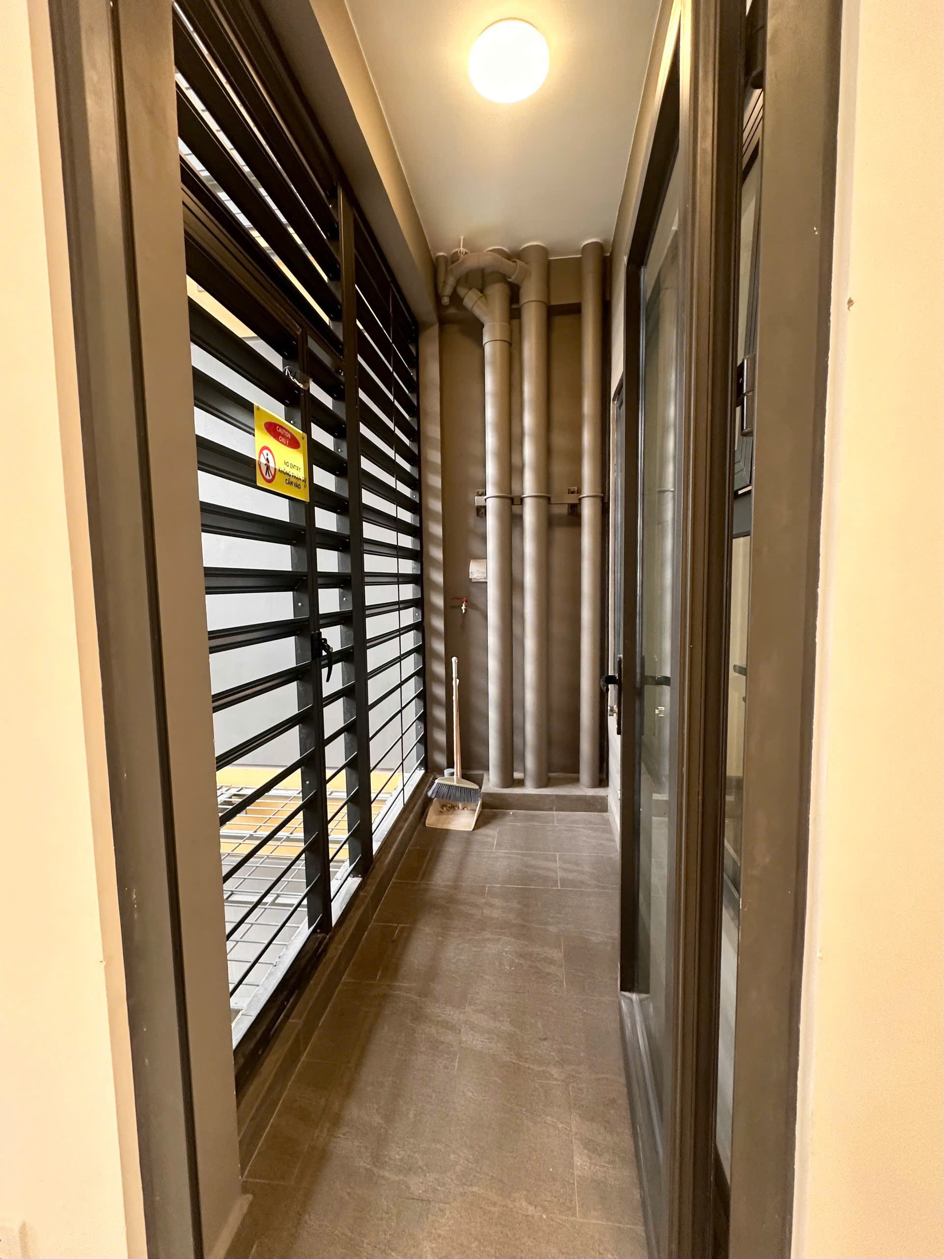 Bán căn hộ 2PN 2WC The Beverly Solari Vinhomes Grand Park – Tầng cao, nhà mới CĐT bàn giao