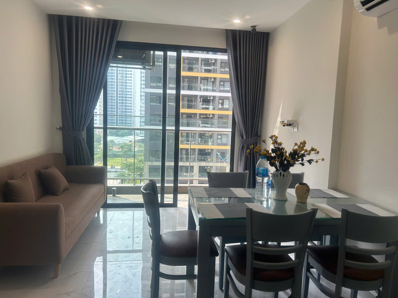 Bán Căn Hộ 1PN+ Full Nội Thất The Beverly Solari – Vinhomes Grand Park, Giá Hợp Lý
