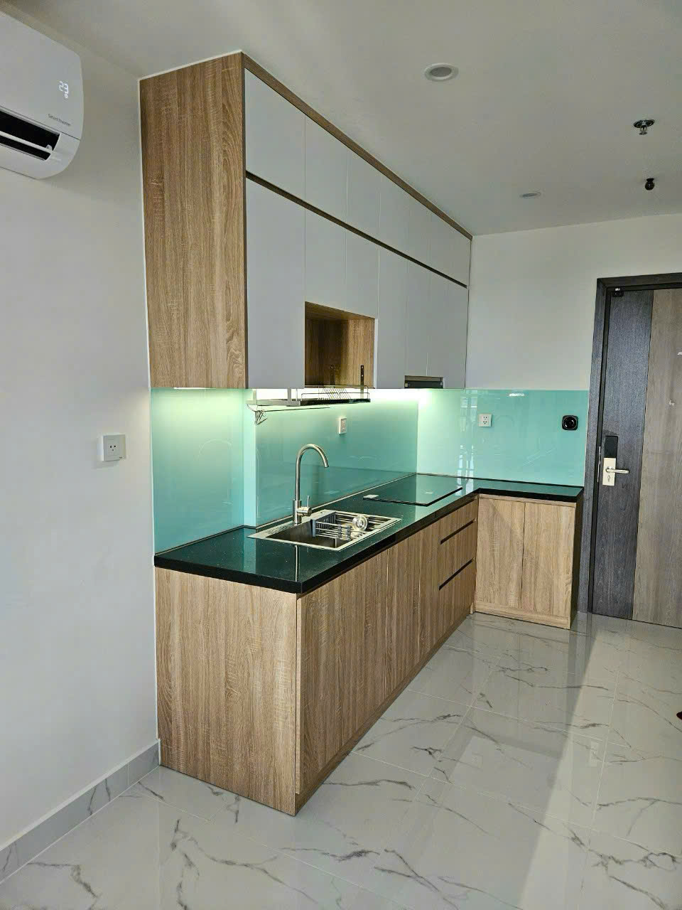 Cho thuê căn hộ 2PN+ The Beverly Solari Vinhomes Grand Park – Full nội thất, view ngoại khu mảng xanh thoáng