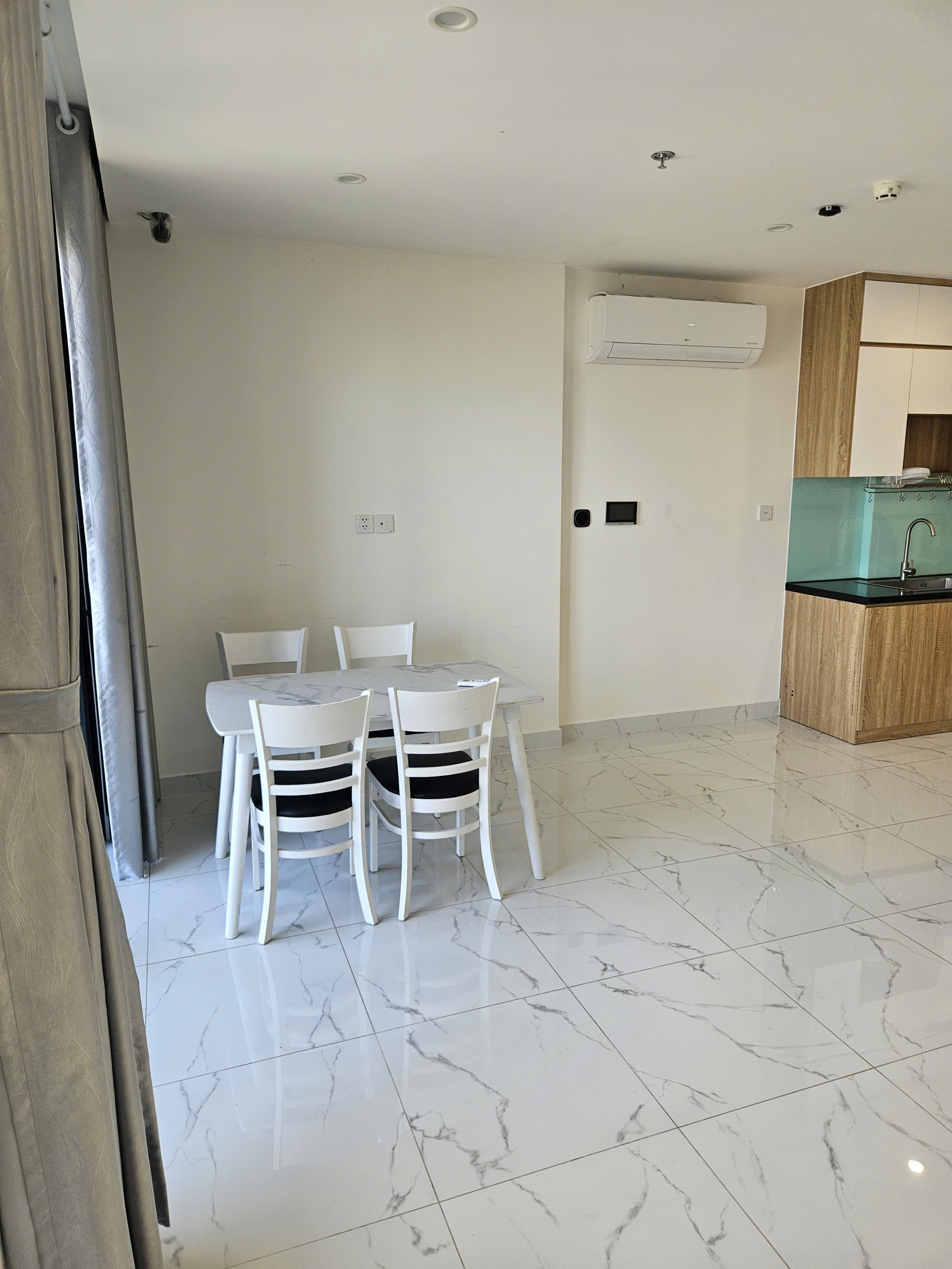 Cho thuê căn hộ 2PN+ The Beverly Solari Vinhomes Grand Park – Full nội thất, view ngoại khu mảng xanh thoáng - ảnh 9