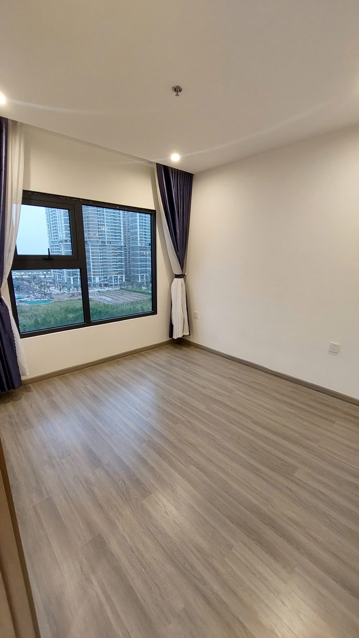 Bán Căn Hộ 2PN2WC Tòa BS16 The Beverly Solari – Tầng Trung Tầm Nhìn 