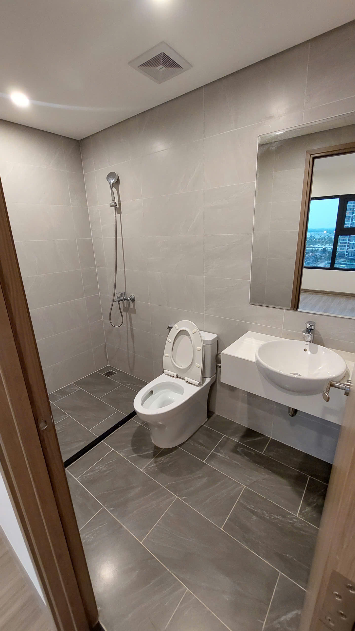 Bán Căn Hộ 2PN2WC Tòa BS16 The Beverly Solari – Tầng Trung Tầm Nhìn 