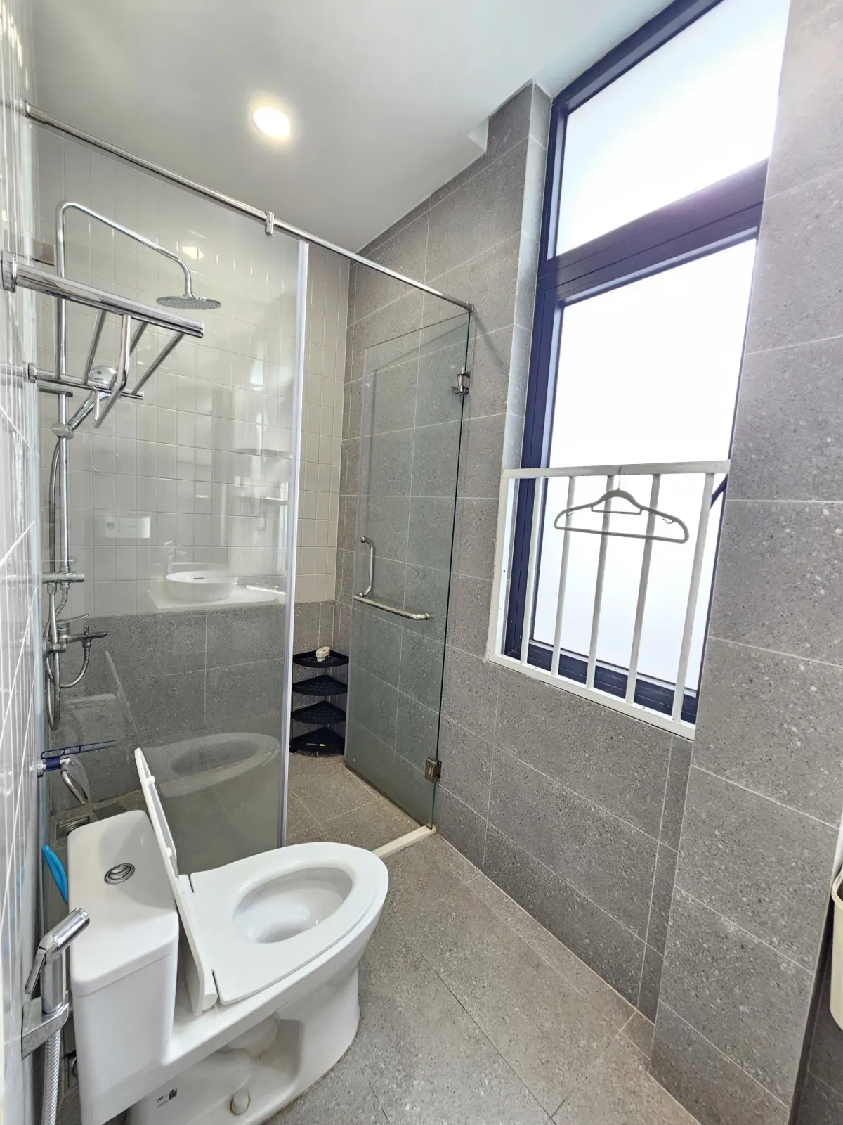 CHO THUÊ TẦNG 3 NHÀ PHỐ 126M² – VỪA Ở VỪA LÀM VĂN PHÒNG – GIÁ CHỈ 12 TR/THÁNG - ảnh 2