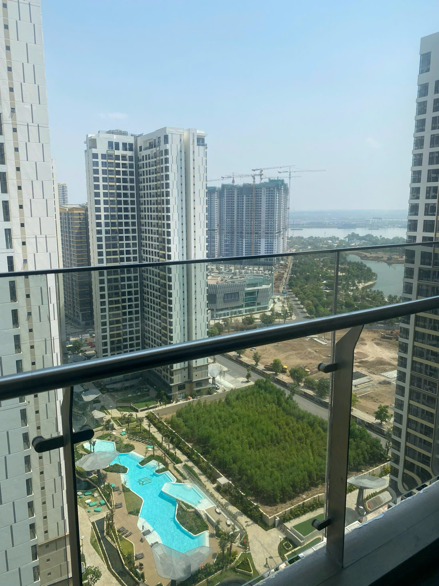 CĂN GÓC 2PN DIỆN TÍCH LỚN – VIEW ĐẸP – SỔ SẴN