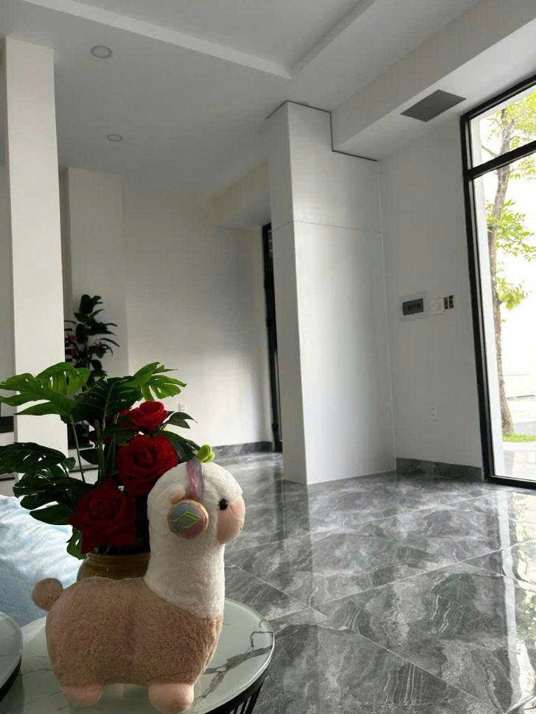 Cho Thuê & Bán Penthouse LBV – Vinhomes Grand Park