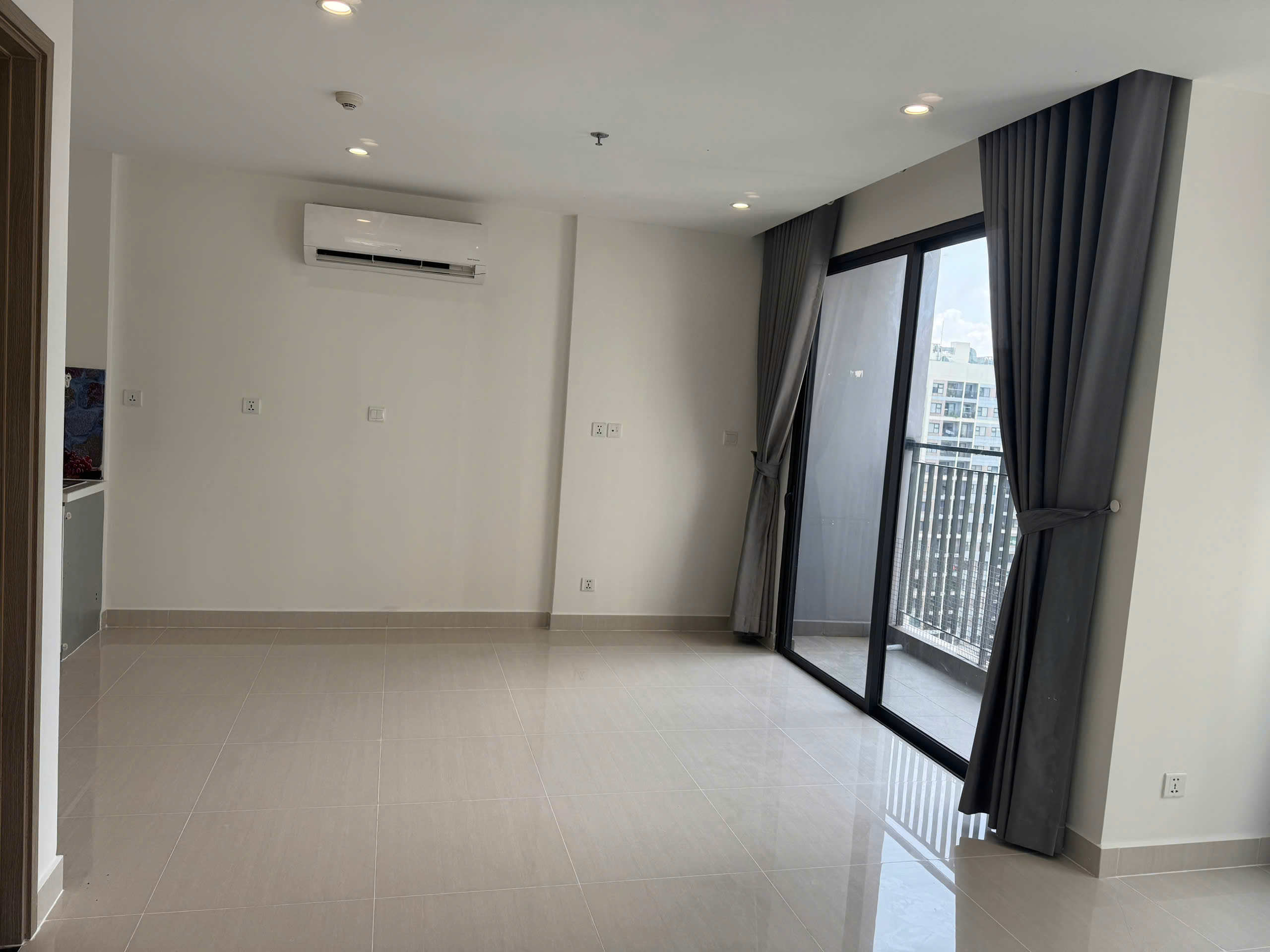 Bán nhanh căn hộ 2PN+ tại The Rainbow – Vinhomes Grand Park | Giá chỉ 4.00 tỷ