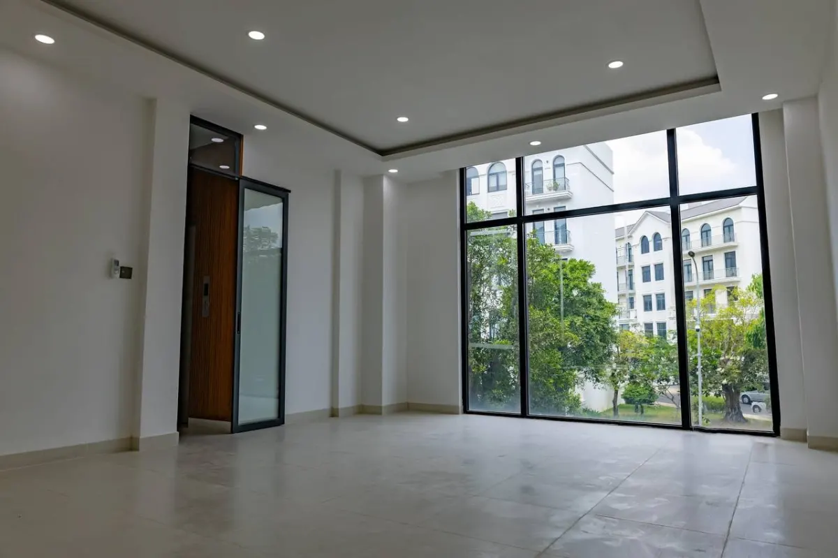 Cho thuê nhà phố D2A Vinhomes Grand Park đã hoàn thiện cơ bản có thang máy, máy lạnh giá thuê 40tr/th - ảnh 8